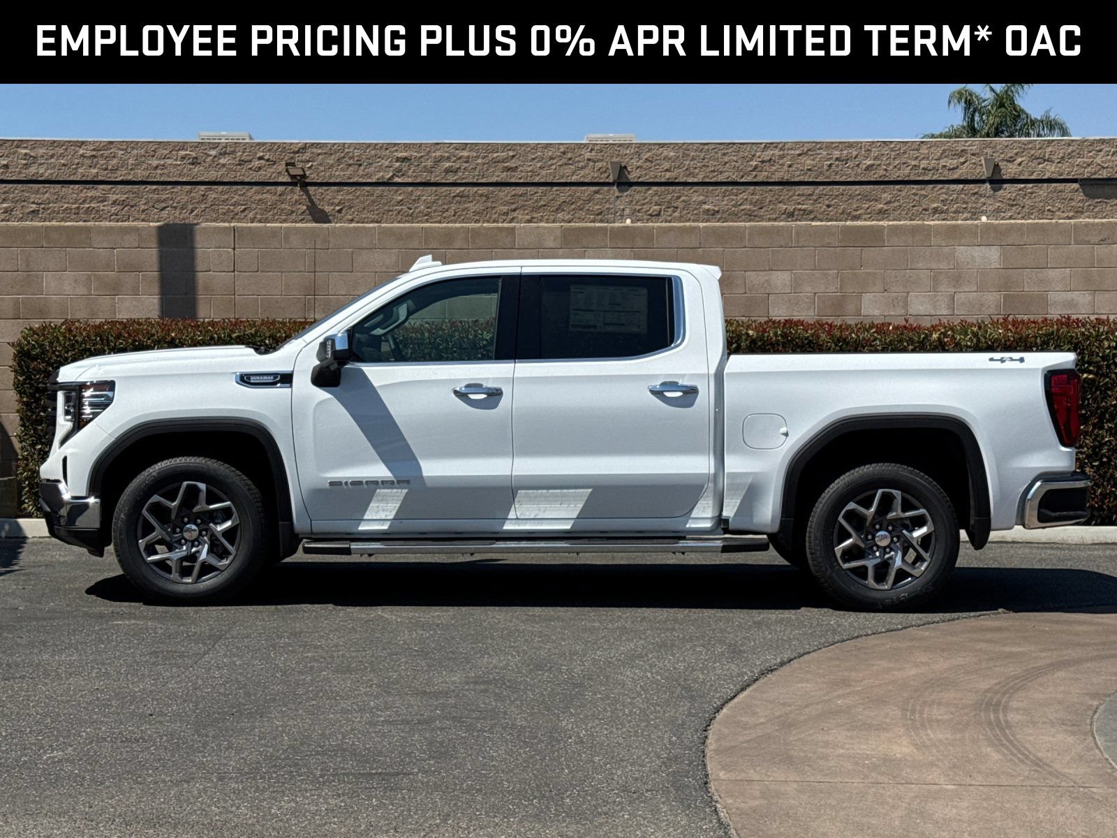 2026 GMC Sierra 1500 SLT - Photo 6