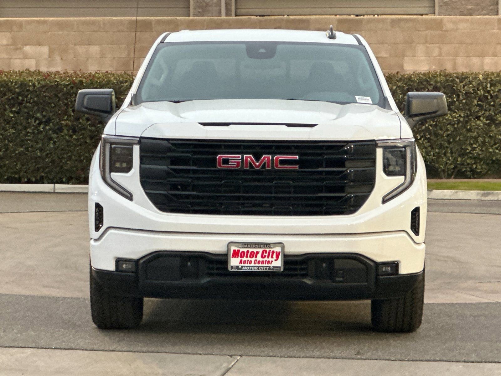 2026 GMC Sierra 1500 Elevation photo 3