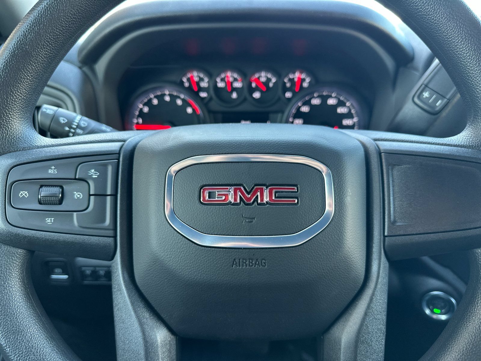 2025 GMC Sierra 3500 Chassis Cab Pro - Photo 20
