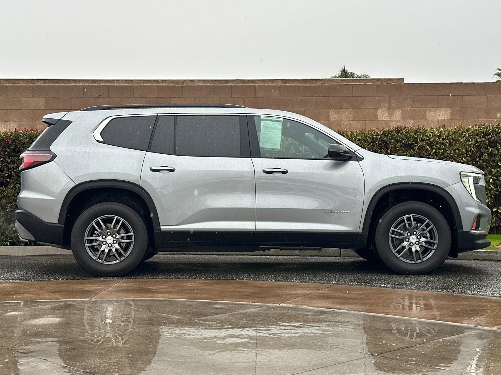 2025 GMC Acadia Elevation - Photo 3