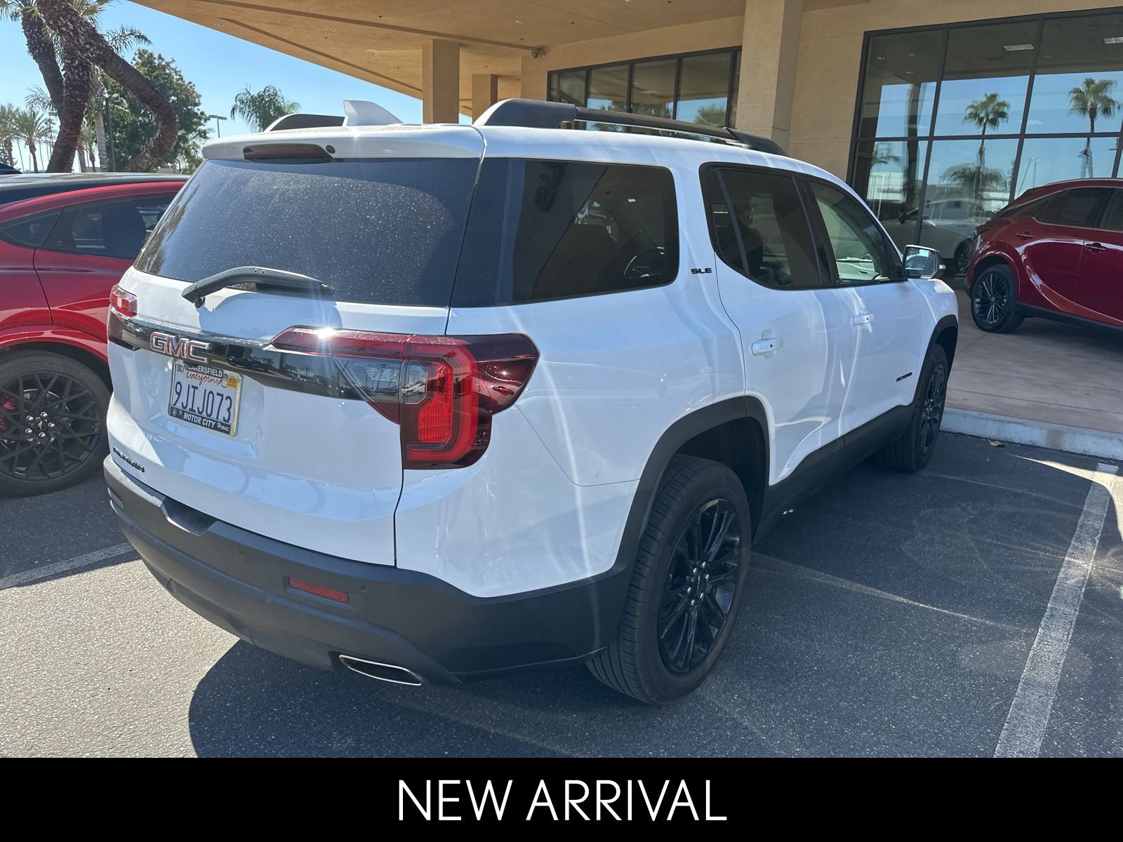 2023 Gmc Acadia SLE photo 4
