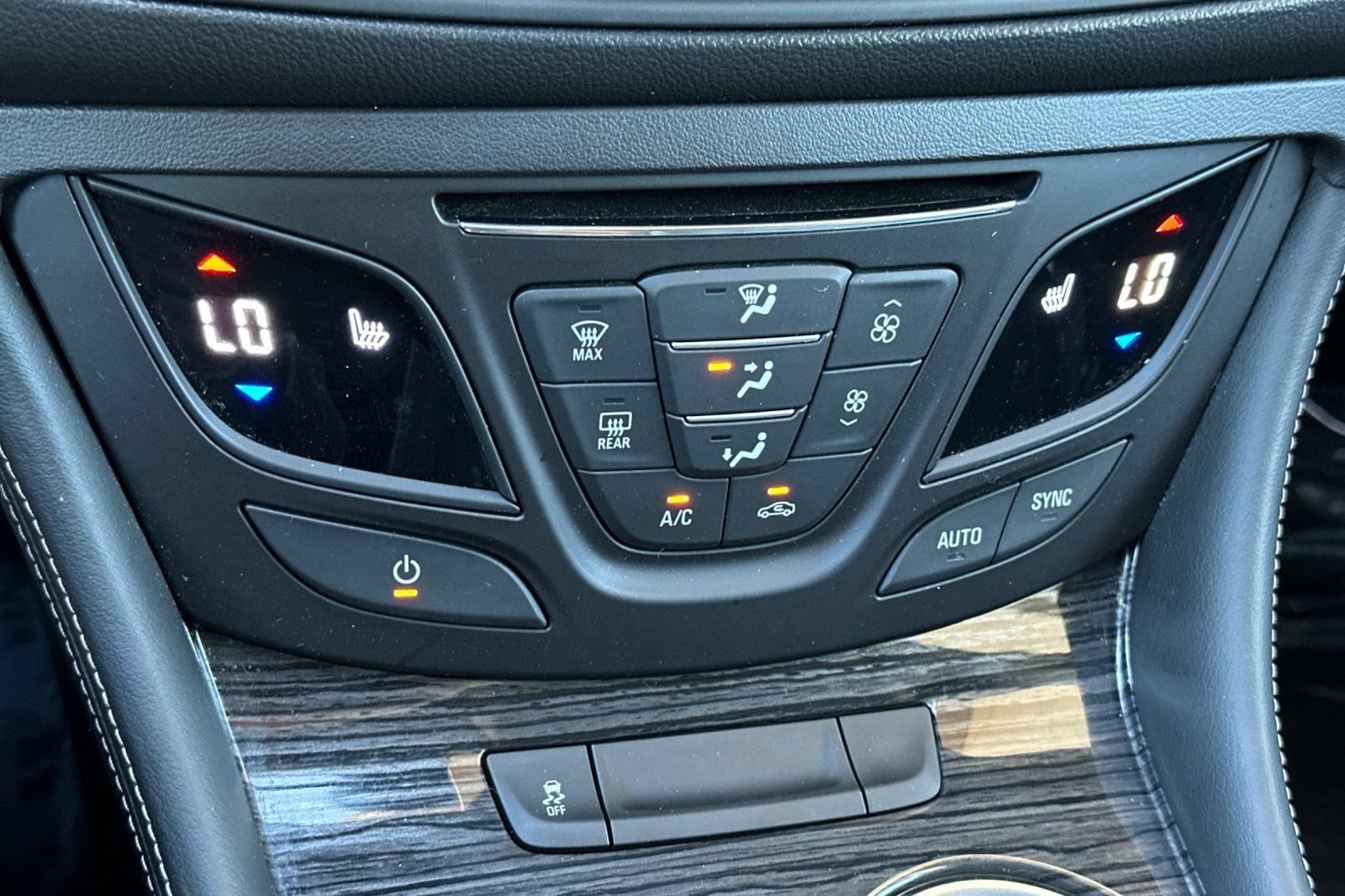 2016 Buick Envision Premium I - Photo 22