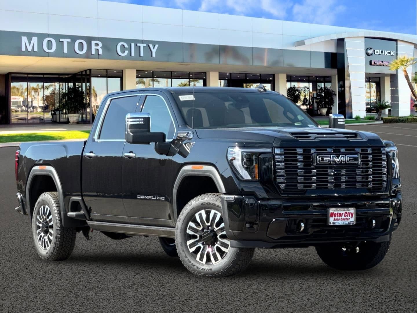 2026 GMC Sierra 2500HD Denali Ultimate - Photo 1