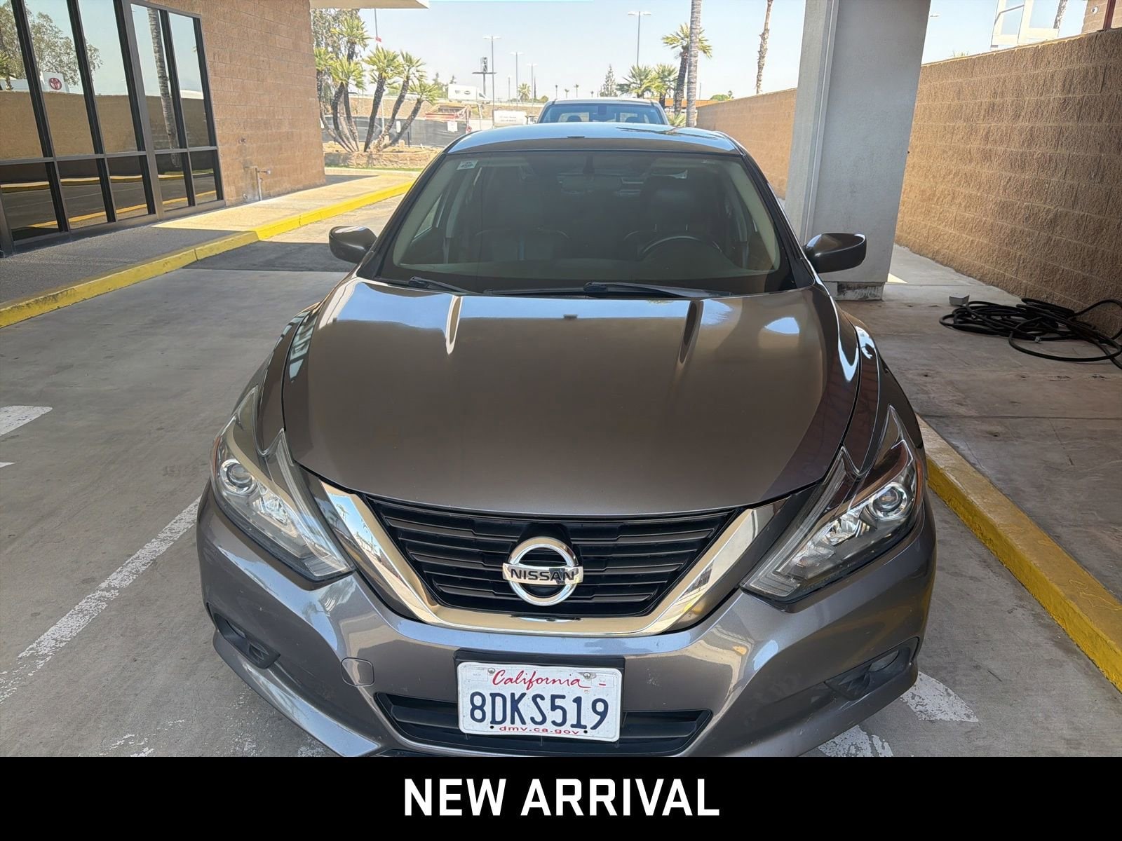 2018 Nissan Altima 2.5 SR photo 2