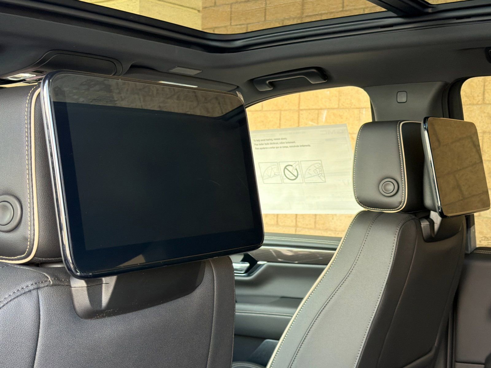 2026 GMC Yukon XL Elevation - Photo 14