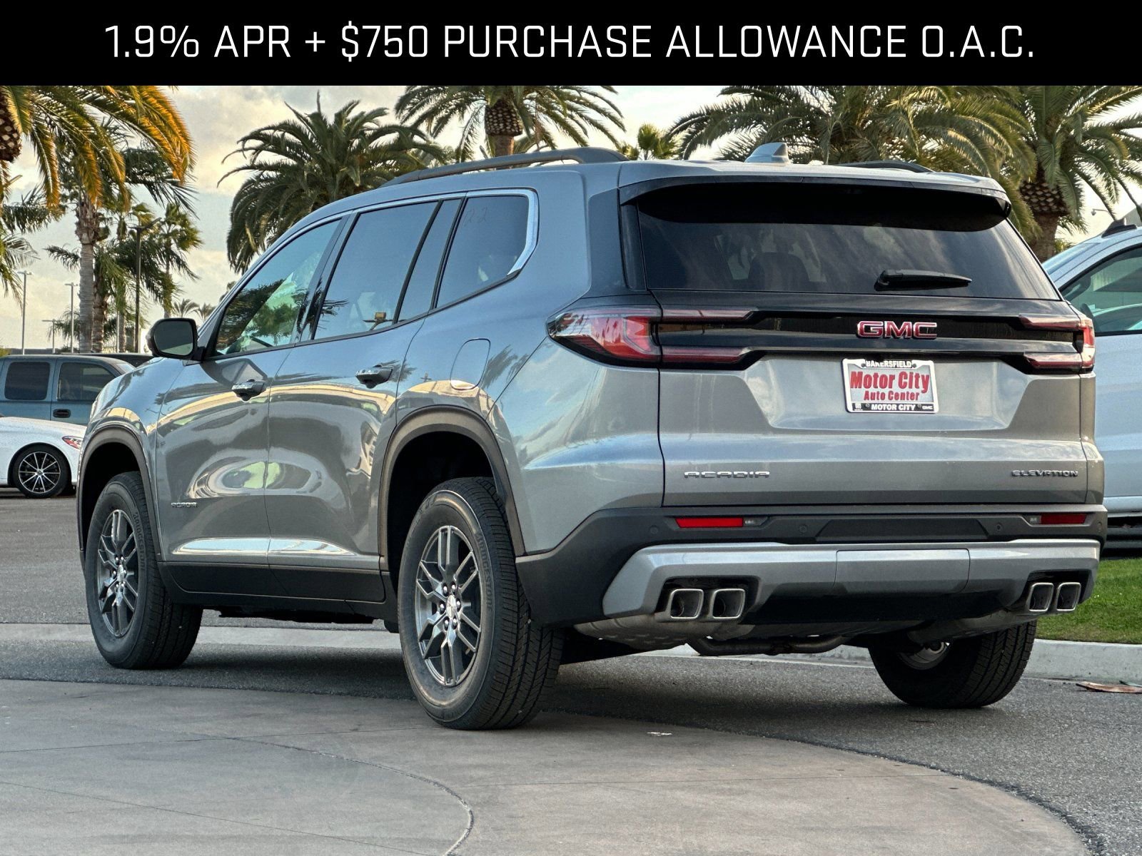 2026 GMC Acadia Elevation photo 4