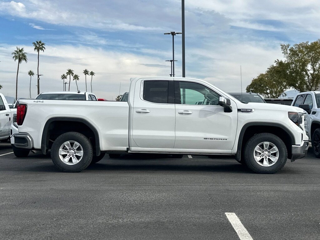 New 2025 GMC Sierra 1500 SLE Truck