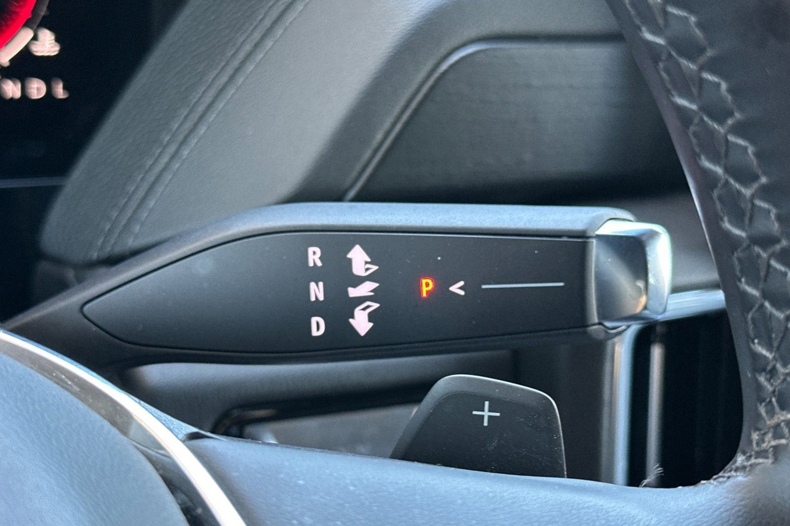 2025 GMC Yukon Denali - Photo 23
