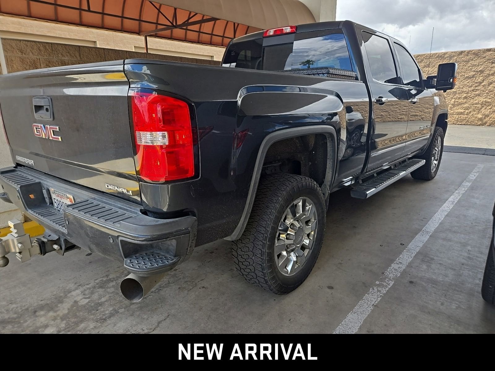 2019 GMC Sierra 2500 HD Denali photo 4