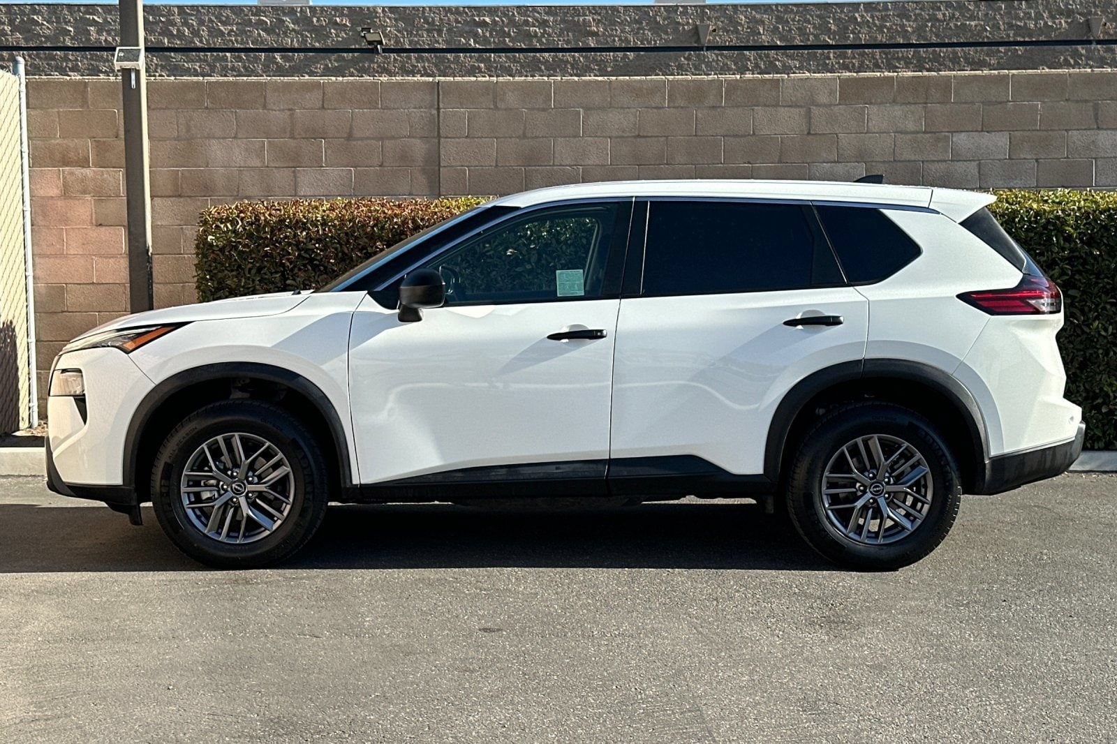 2024 Nissan Rogue S - Photo 7