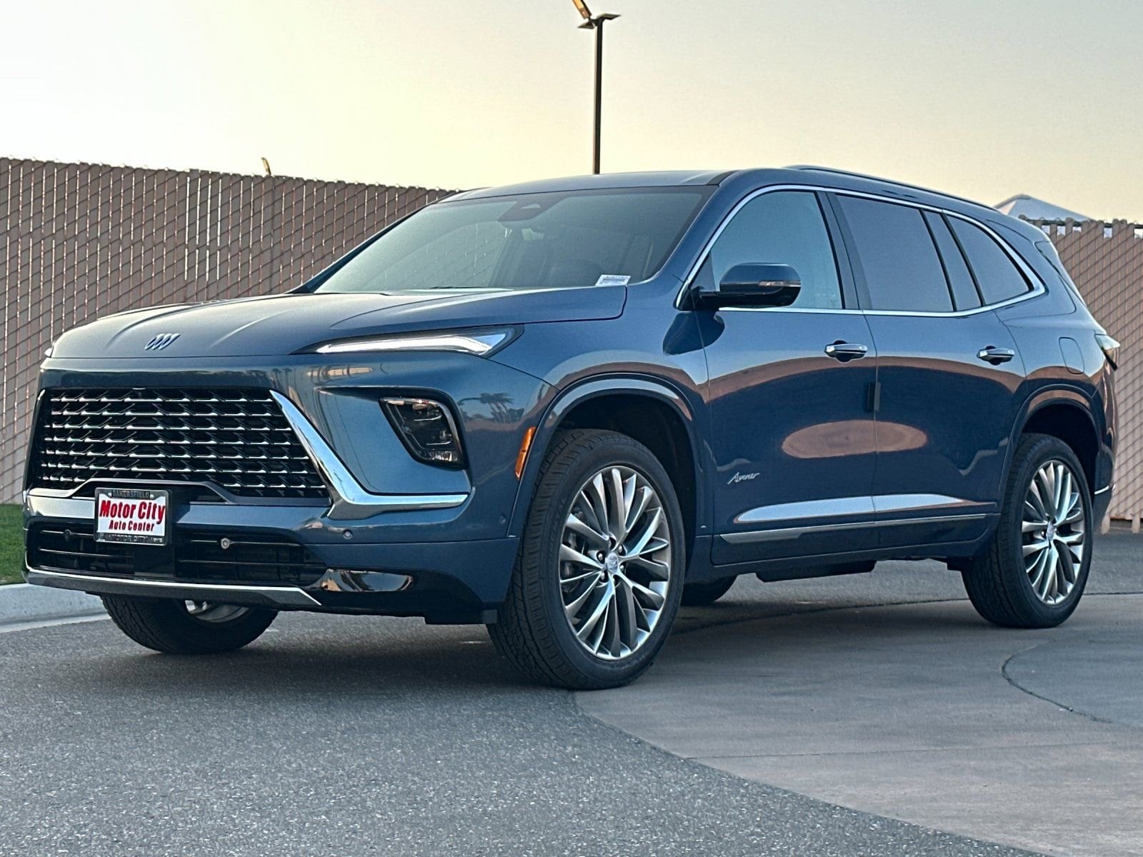 2026 Buick Enclave Avenir photo 6