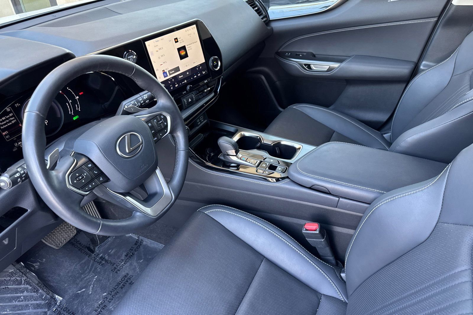 2024 Lexus NX Hybrid 350h - Photo 11