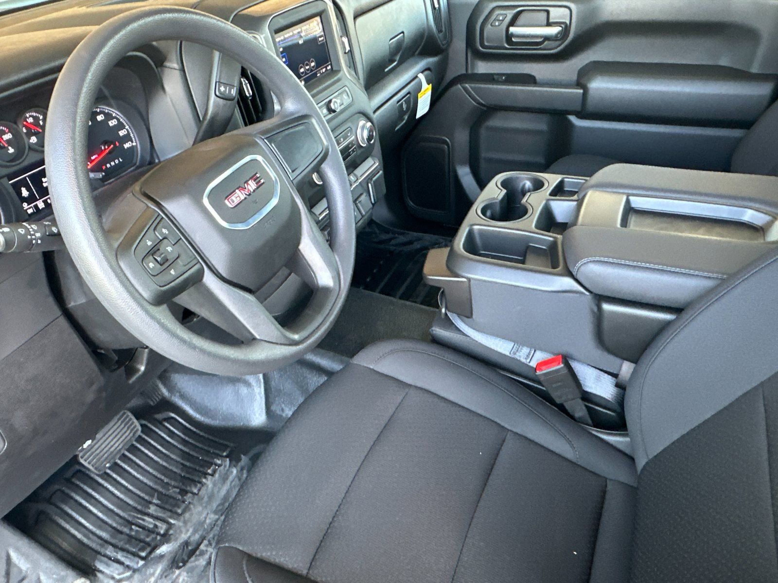 2025 GMC Sierra 2500HD Pro - Photo 10