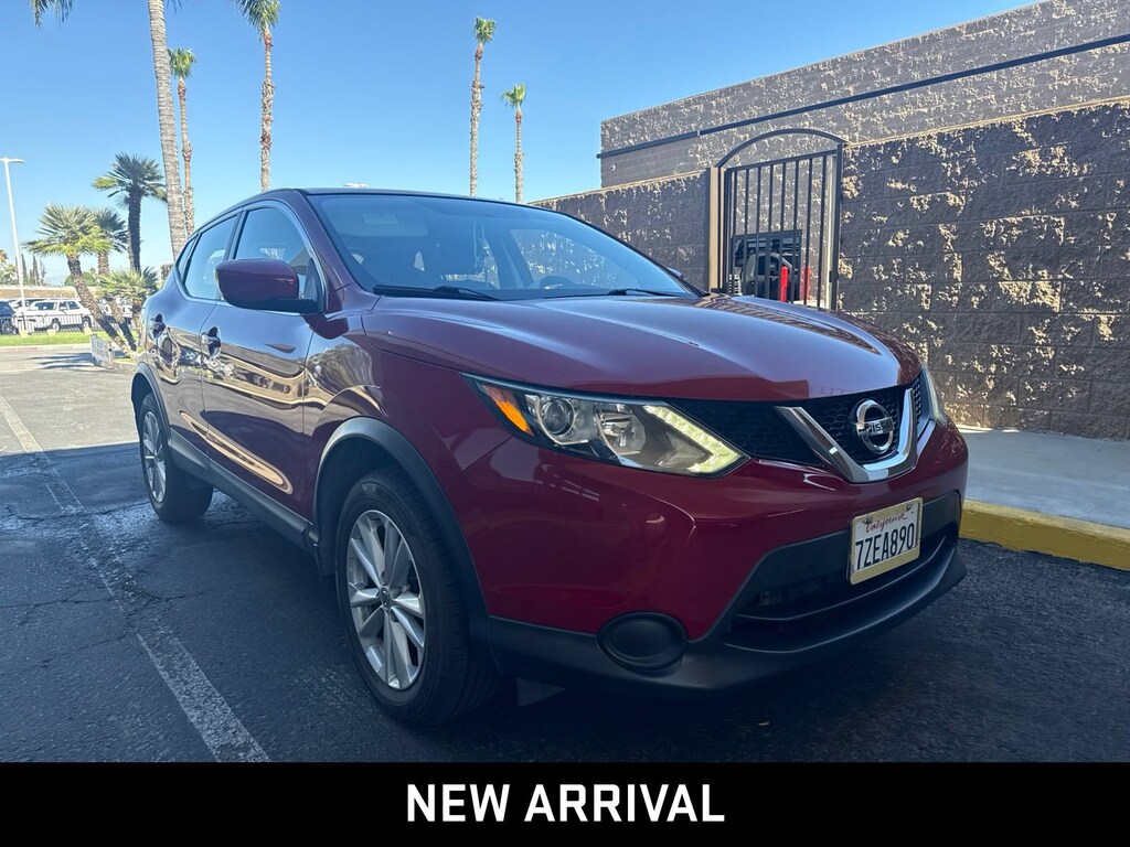 Used 2017 Nissan Rogue Sport S SUV