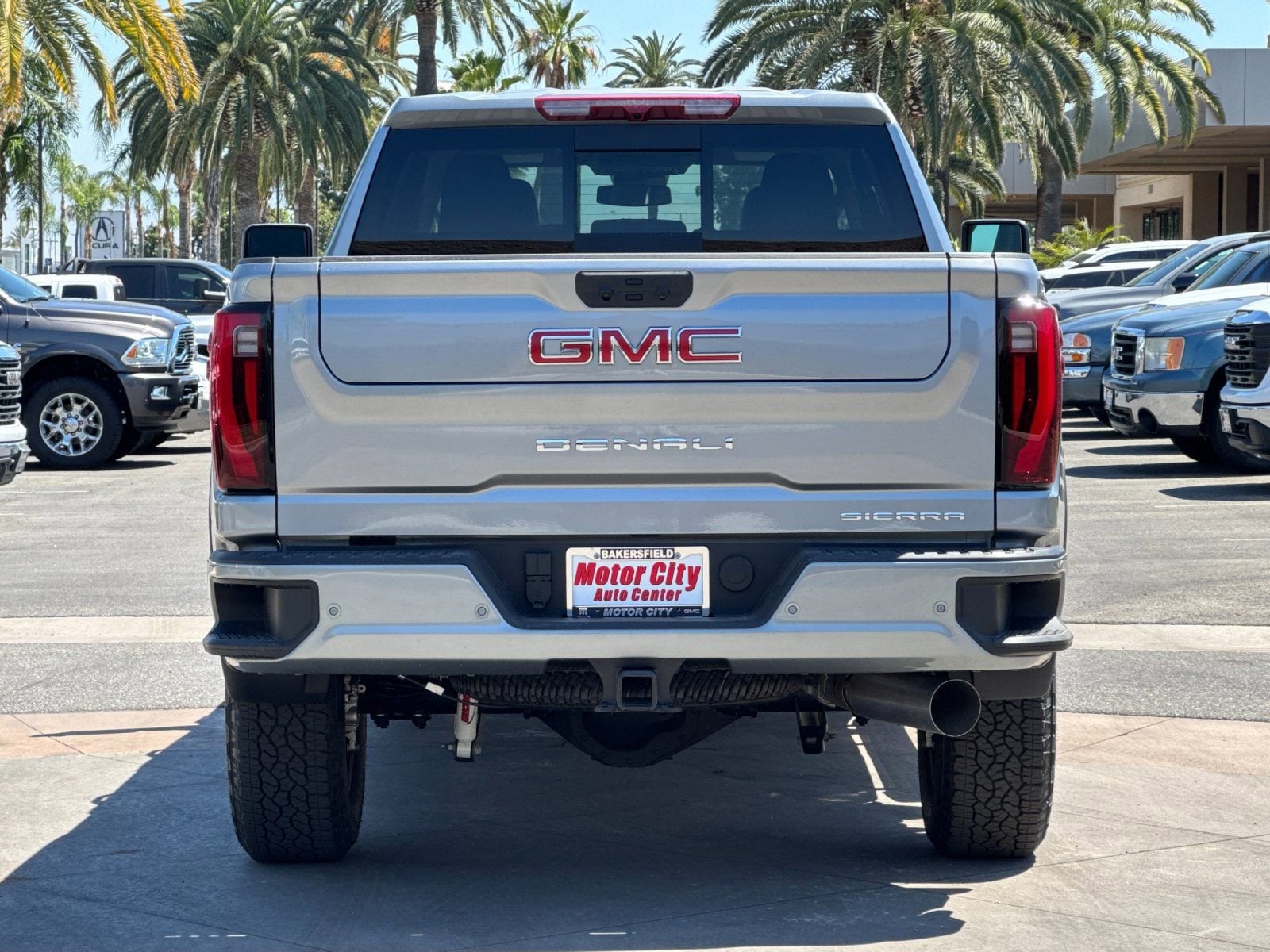 2026 GMC Sierra 2500HD Denali - Photo 4