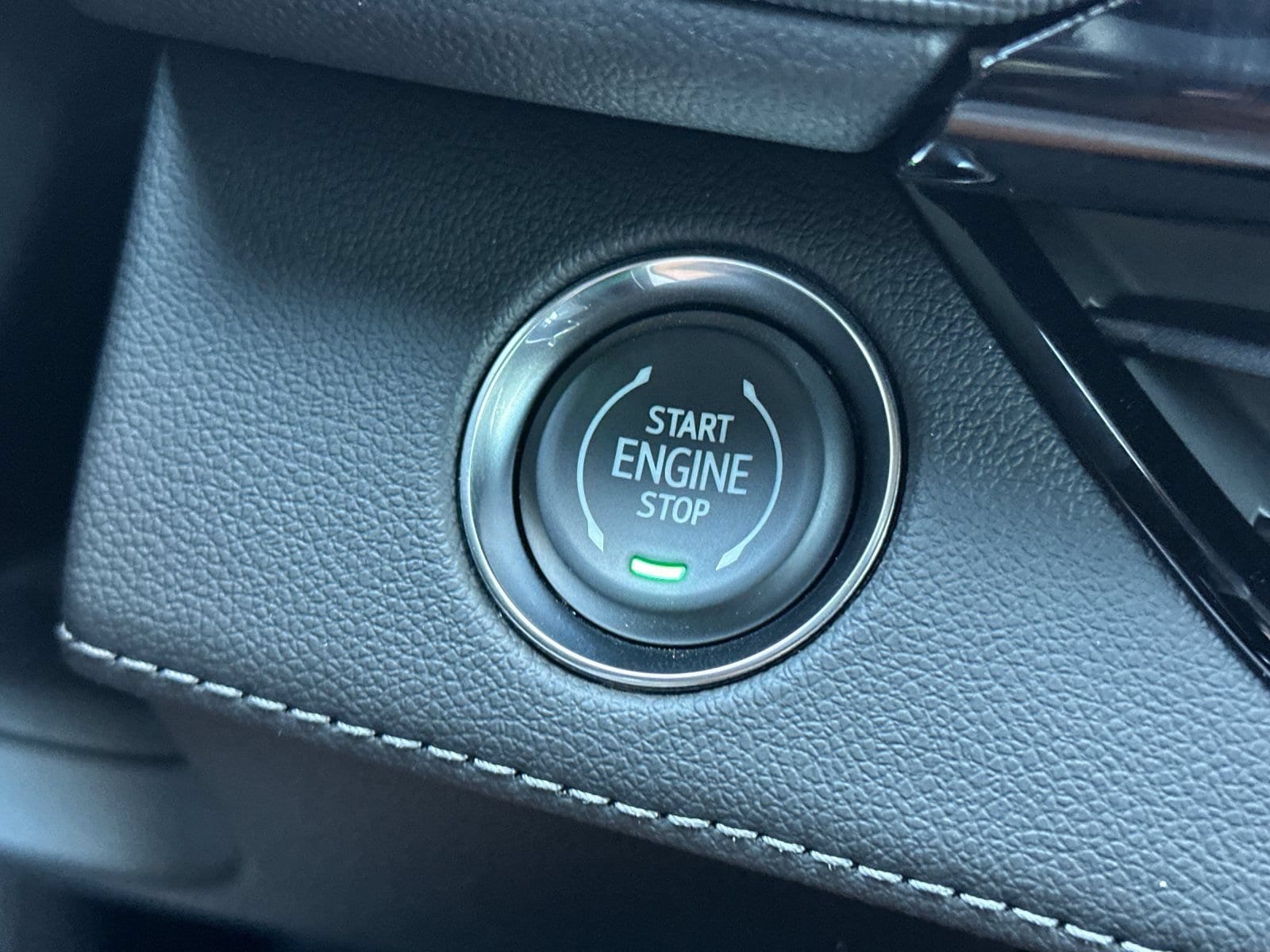 2026 Buick Enclave Sport Touring - Photo 23