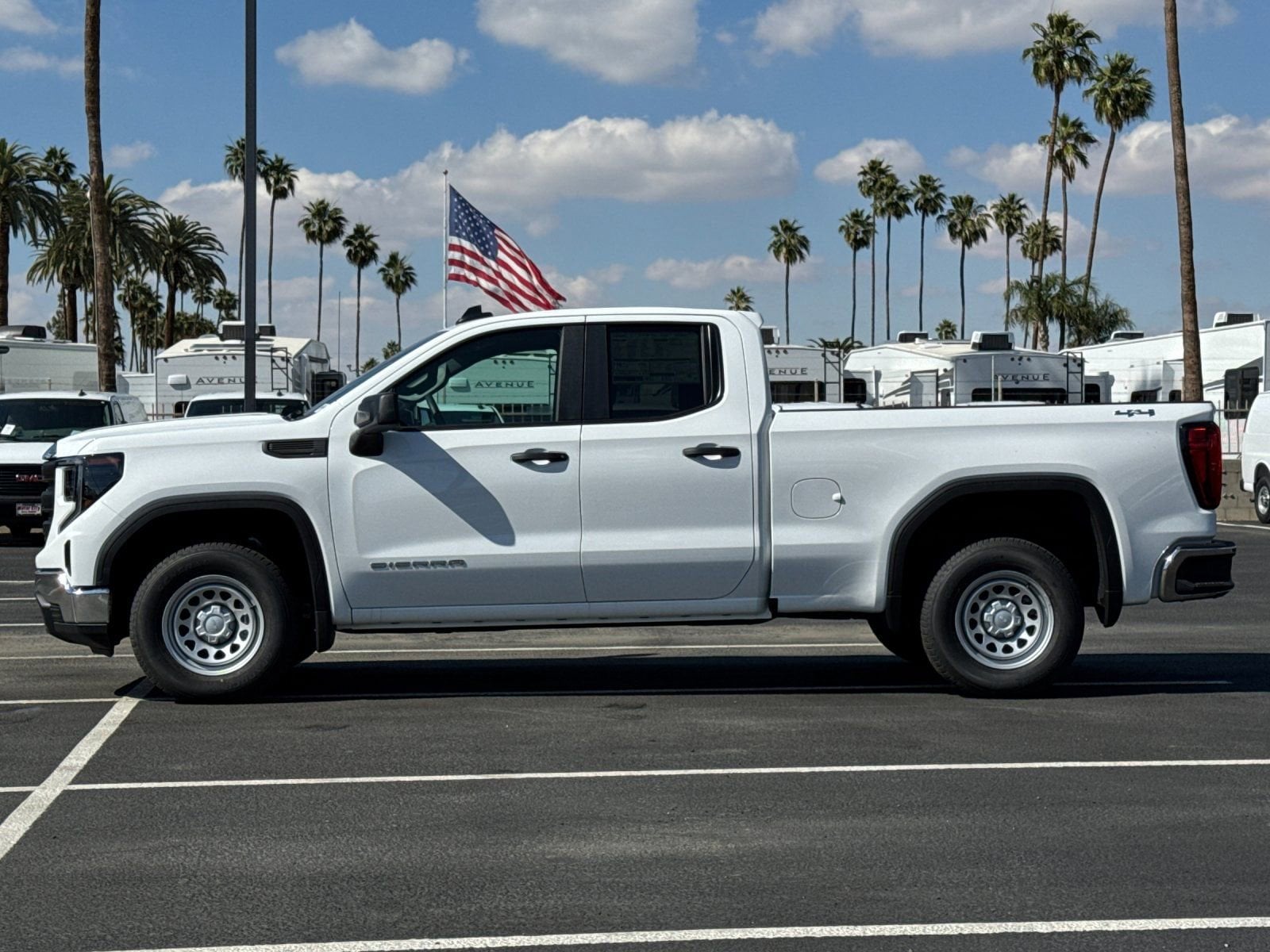 2026 GMC Sierra 1500 Pro photo 5
