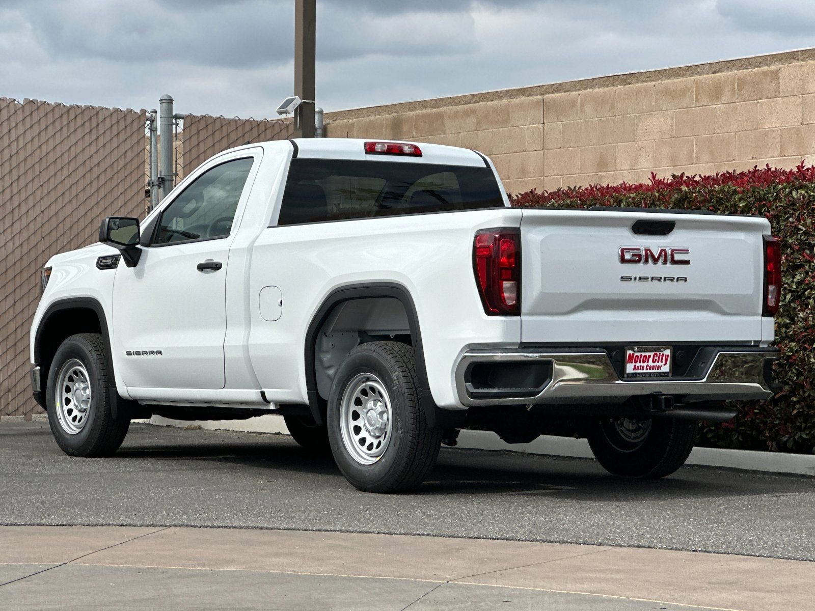 2026 GMC Sierra 1500 Pro photo 4