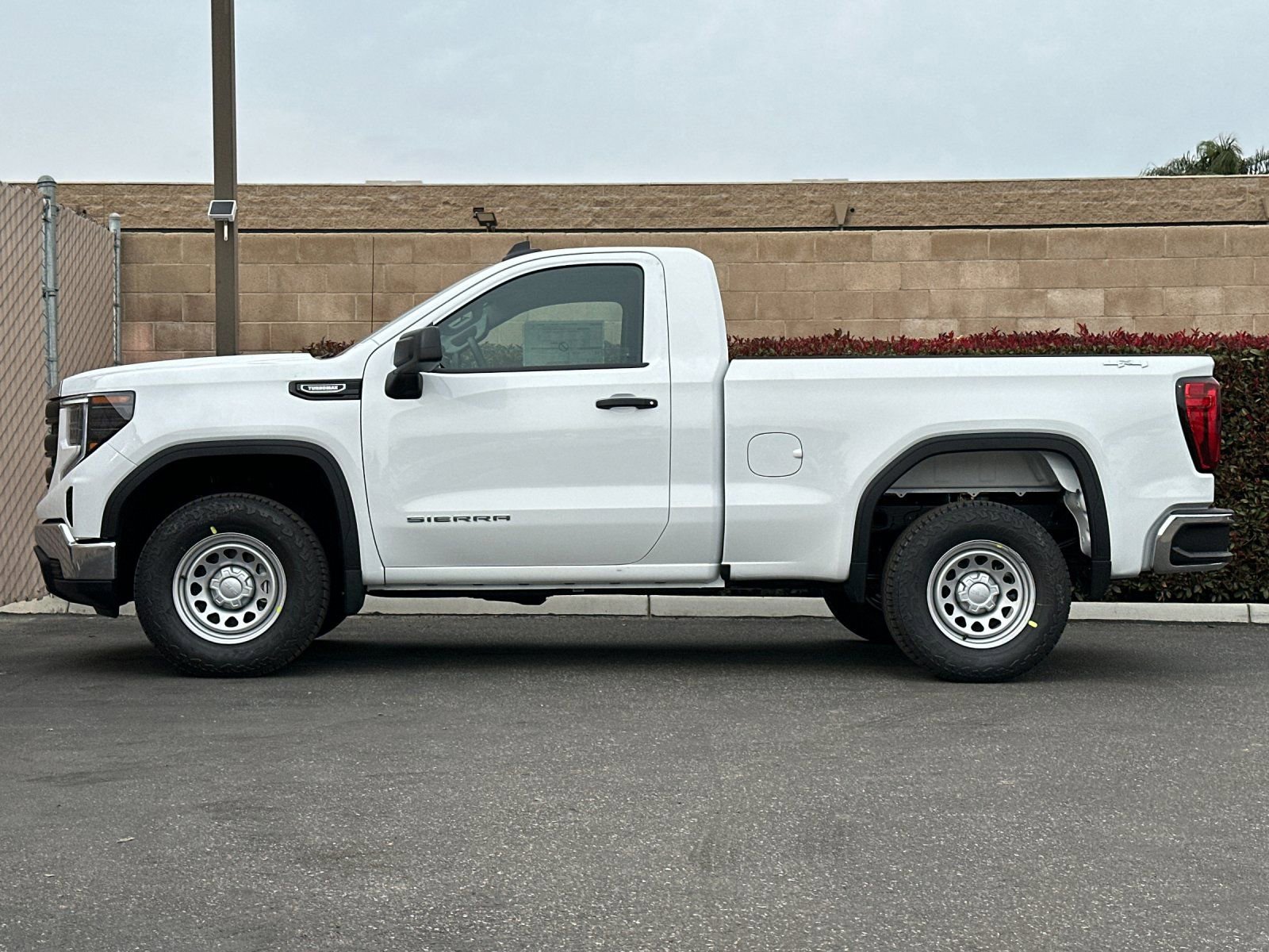 2026 GMC Sierra 1500 Pro photo 5