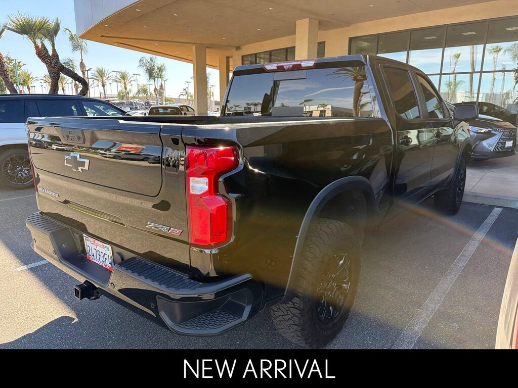 Used 2025 Chevrolet Silverado 1500 ZR2 Truck Crew Cab