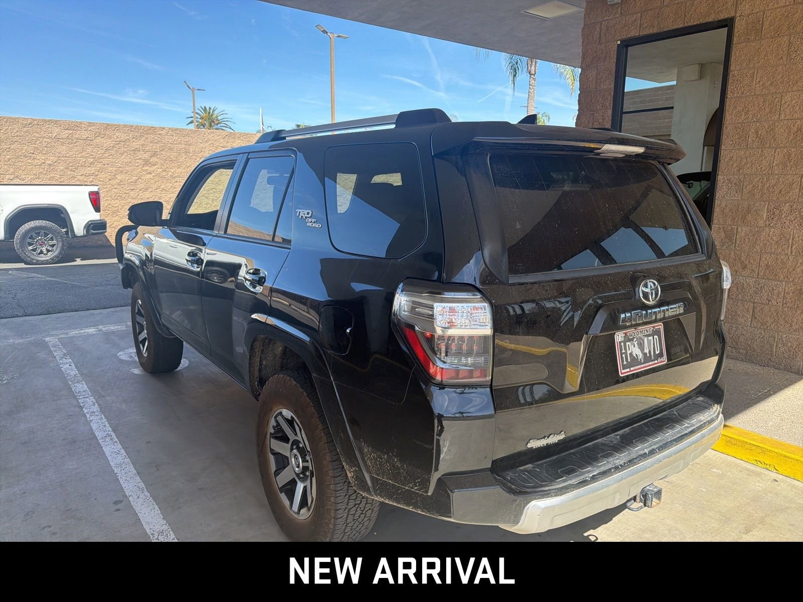 2018 Toyota 4Runner SR5 photo 6