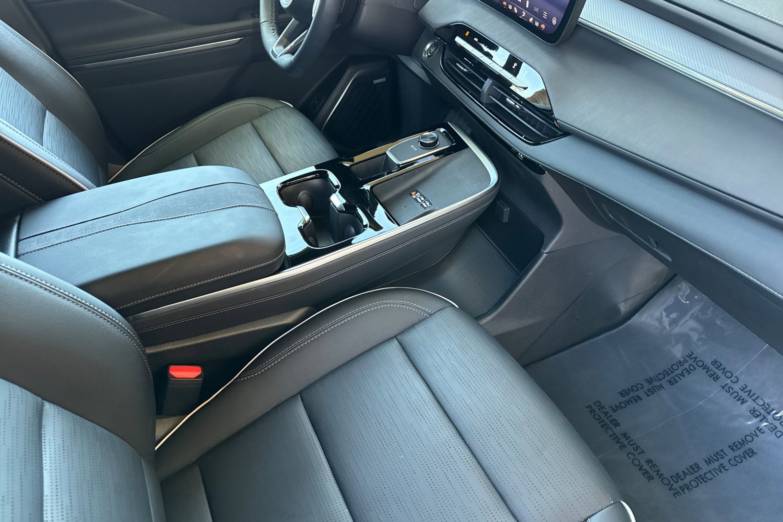 2026 Buick Enclave Sport Touring - Photo 18