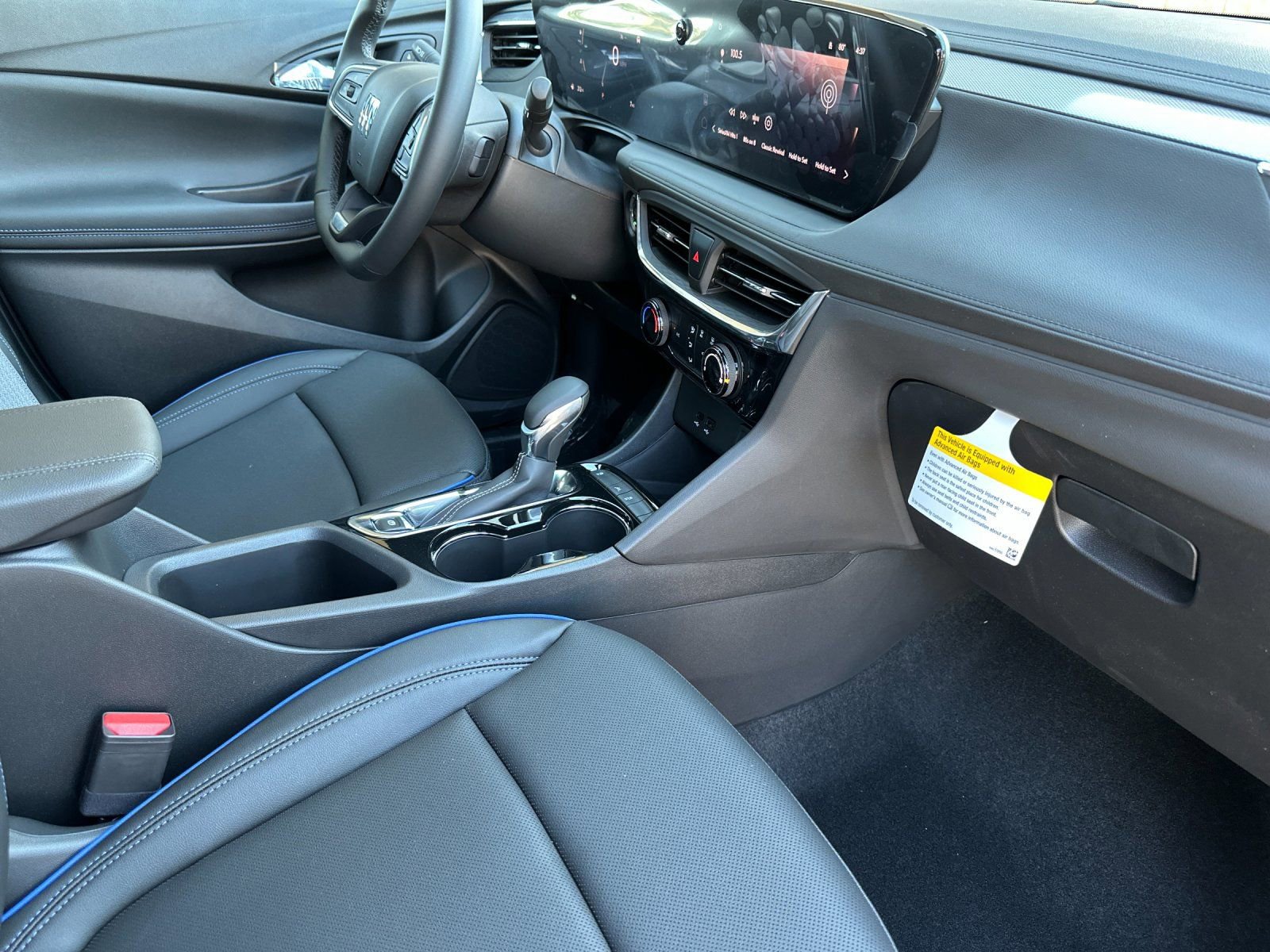 2026 Buick Encore GX Sport Touring - Photo 15