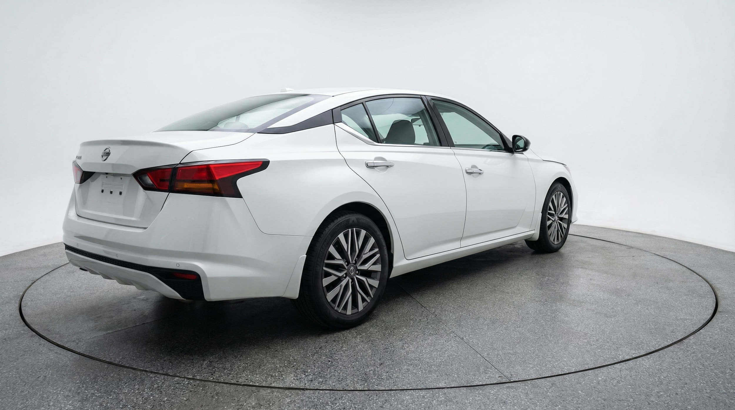 Thumbnail: 2025 Nissan Altima - 7