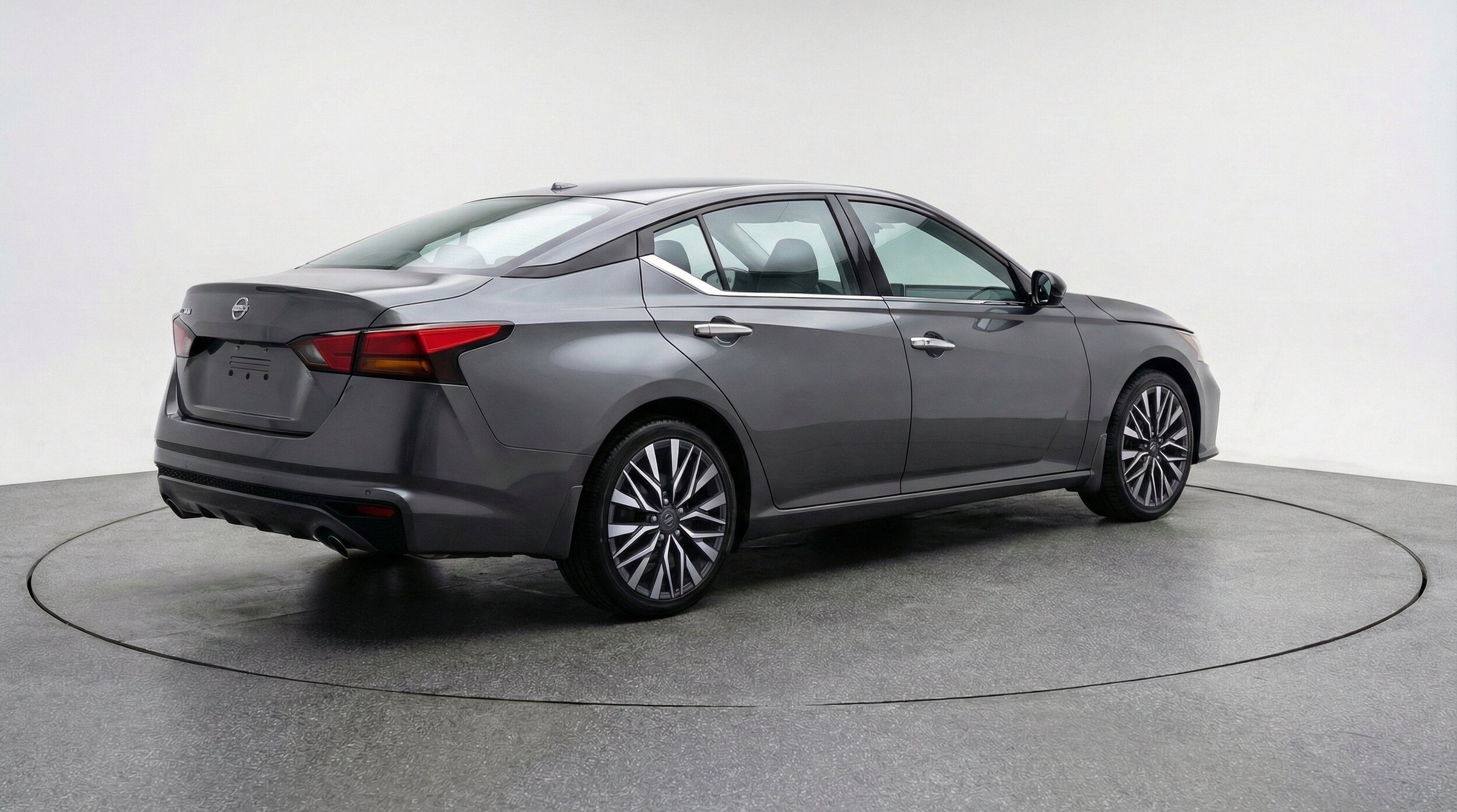 Thumbnail: 2025 Nissan Altima - 9