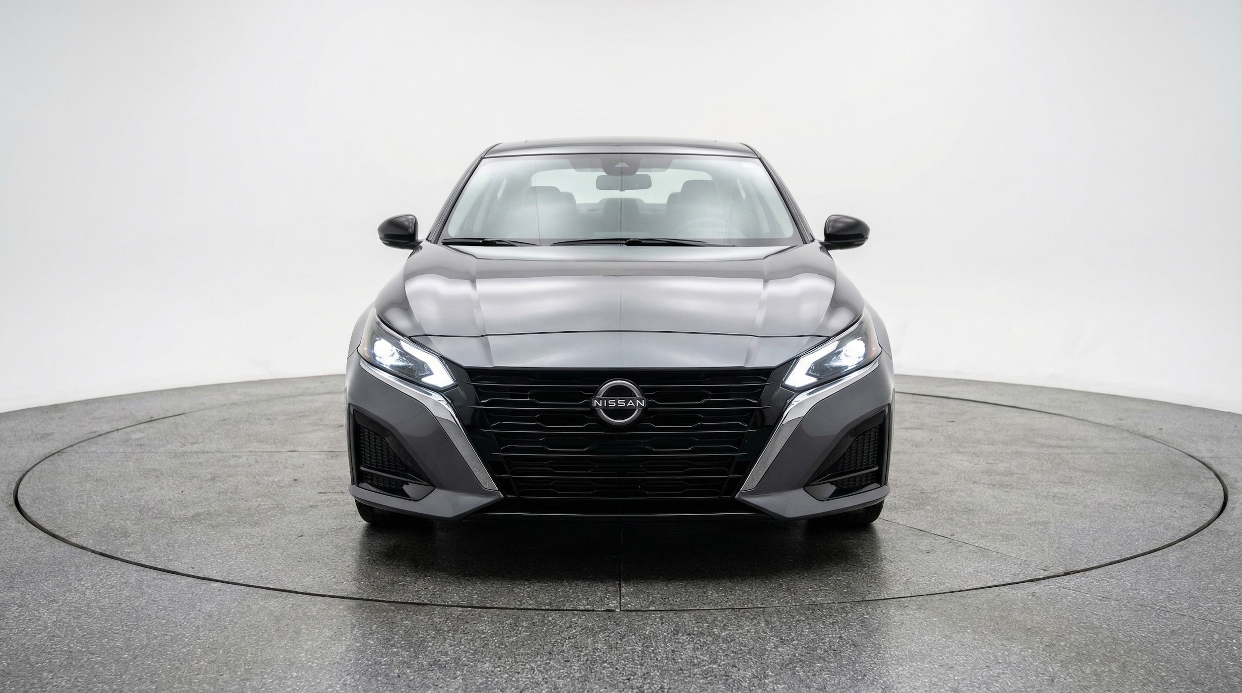 Thumbnail: 2025 Nissan Altima - 2