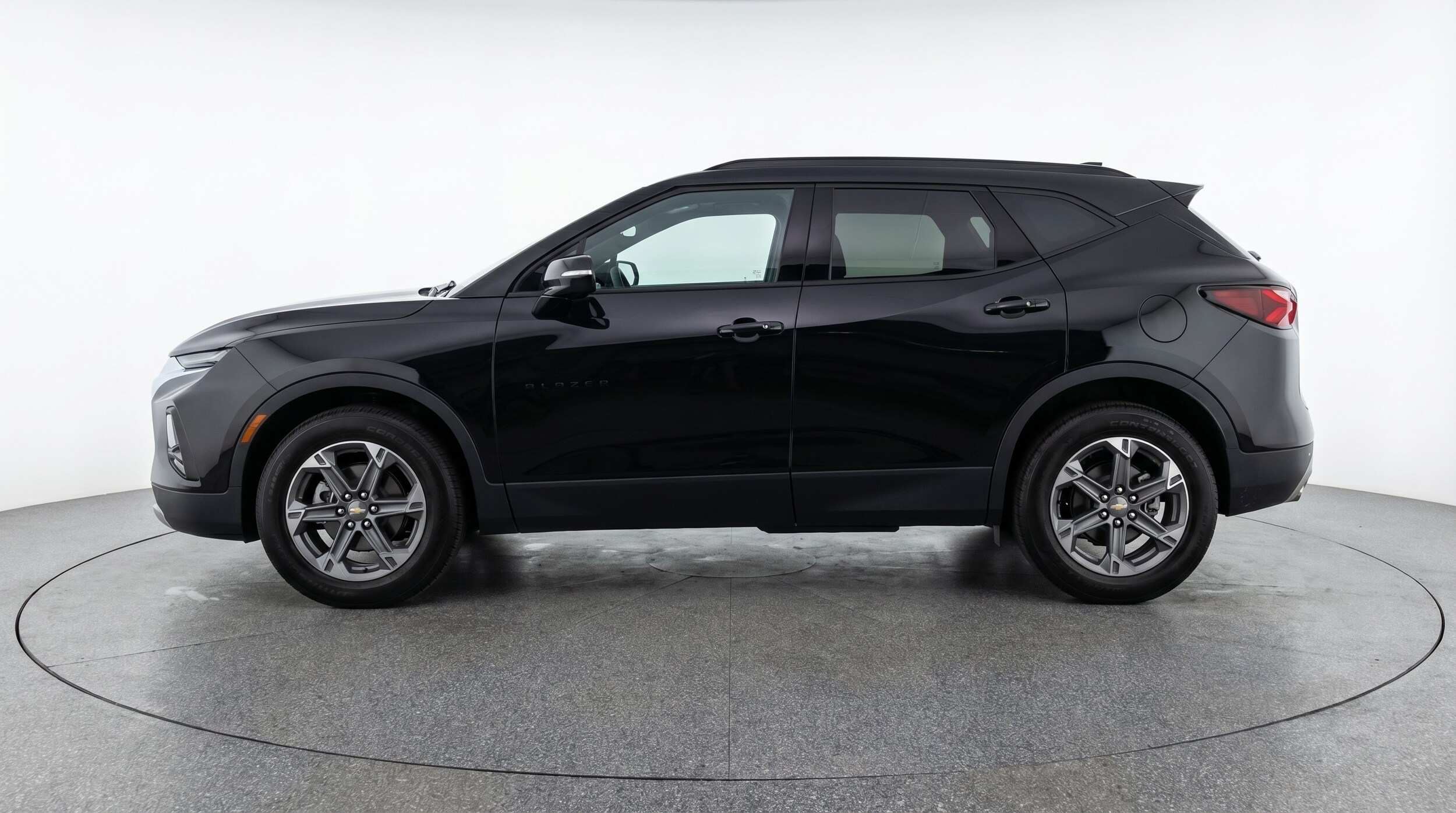 Thumbnail: 2025 Chevrolet Blazer - 4