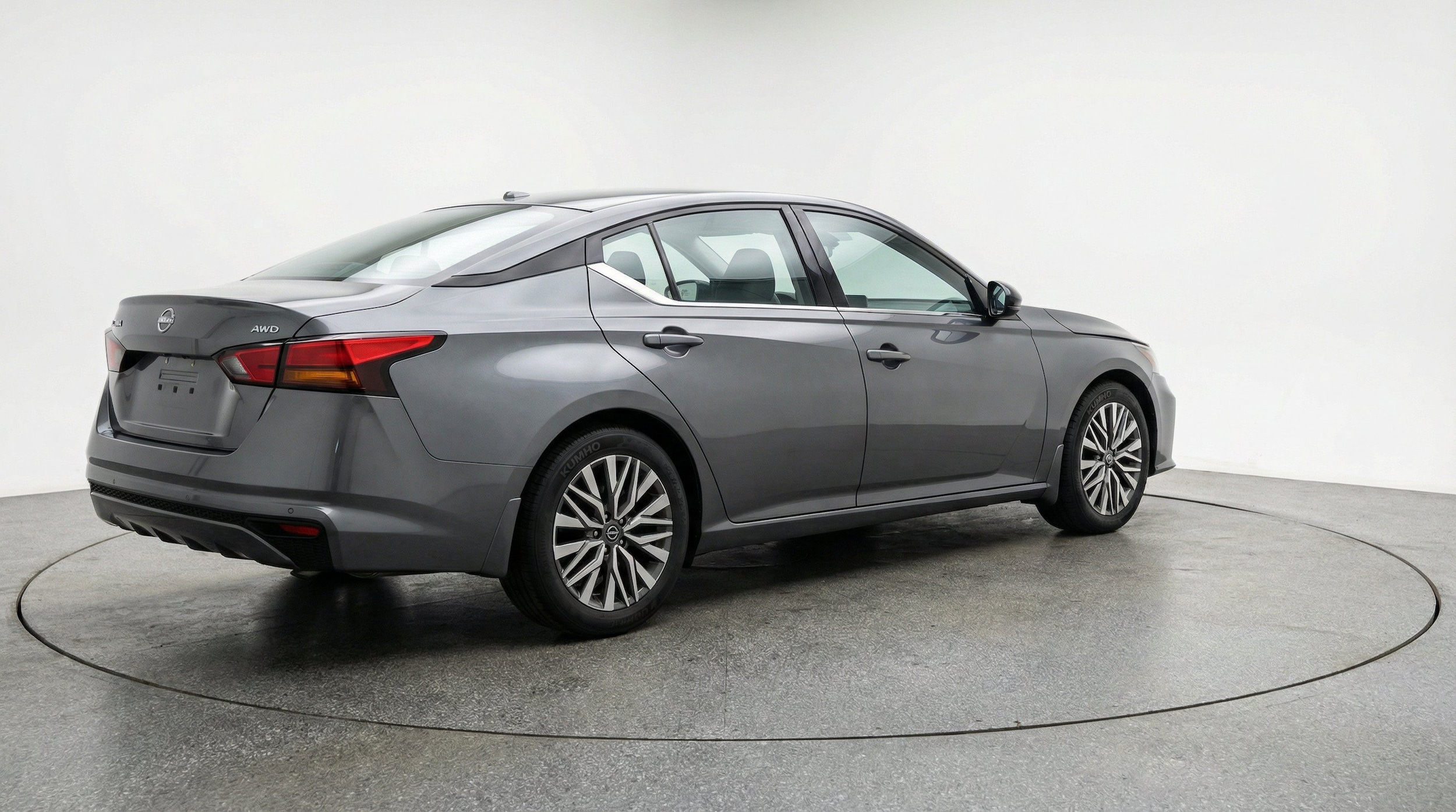 Thumbnail: 2025 Nissan Altima - 9