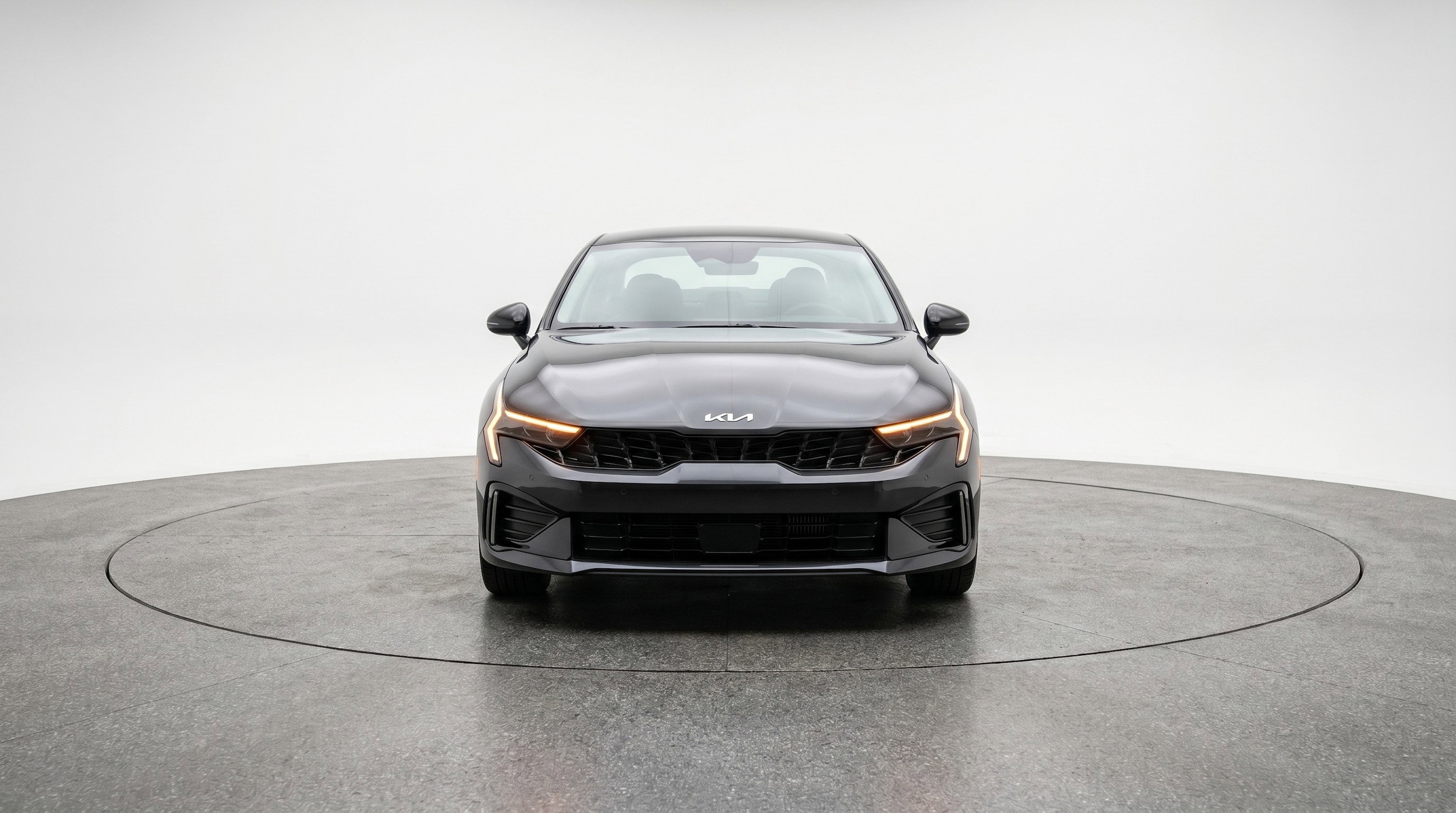 Thumbnail: 2025 Kia K5 - 2