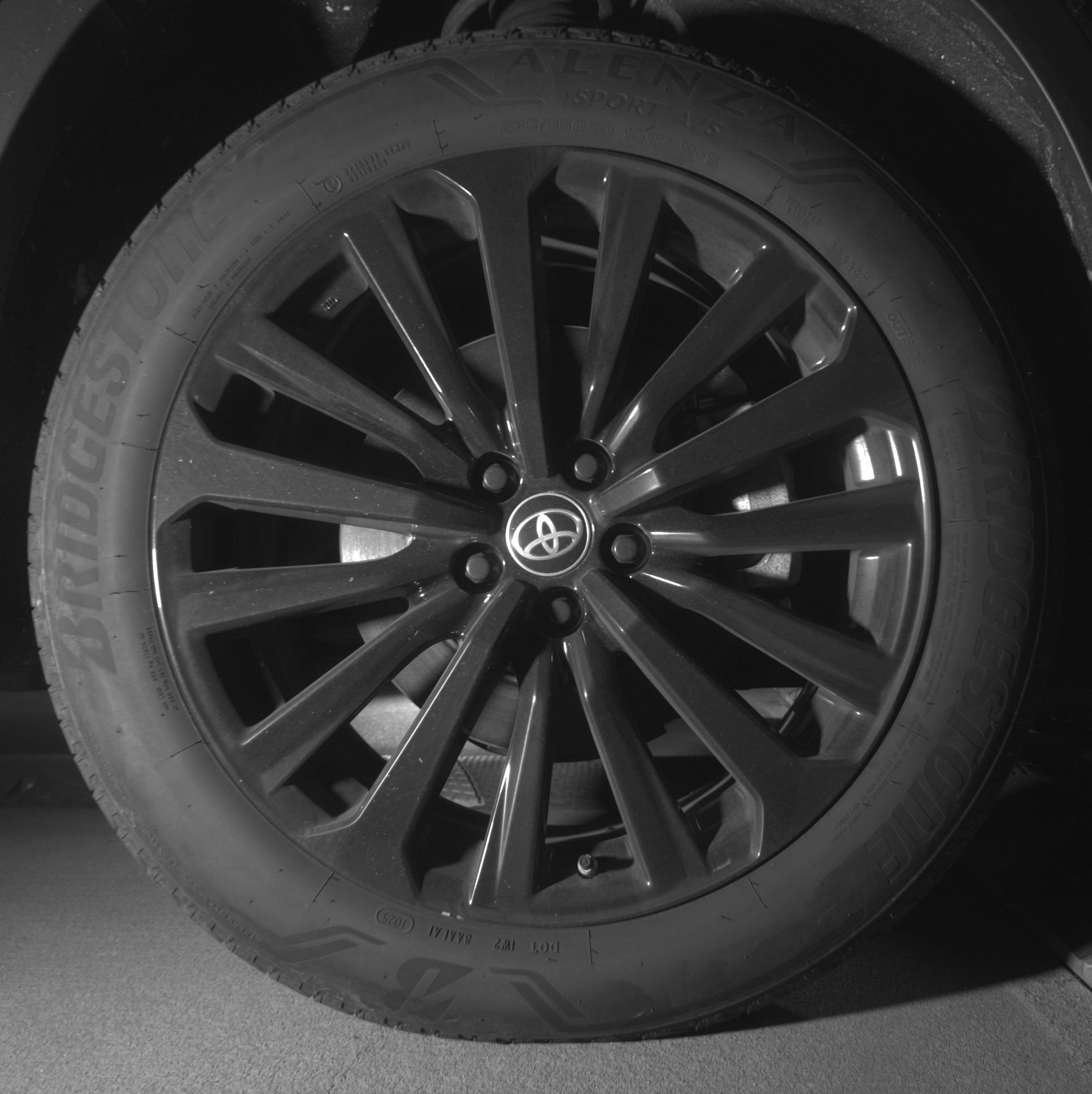Thumbnail: 2025 Toyota Highlander - 13