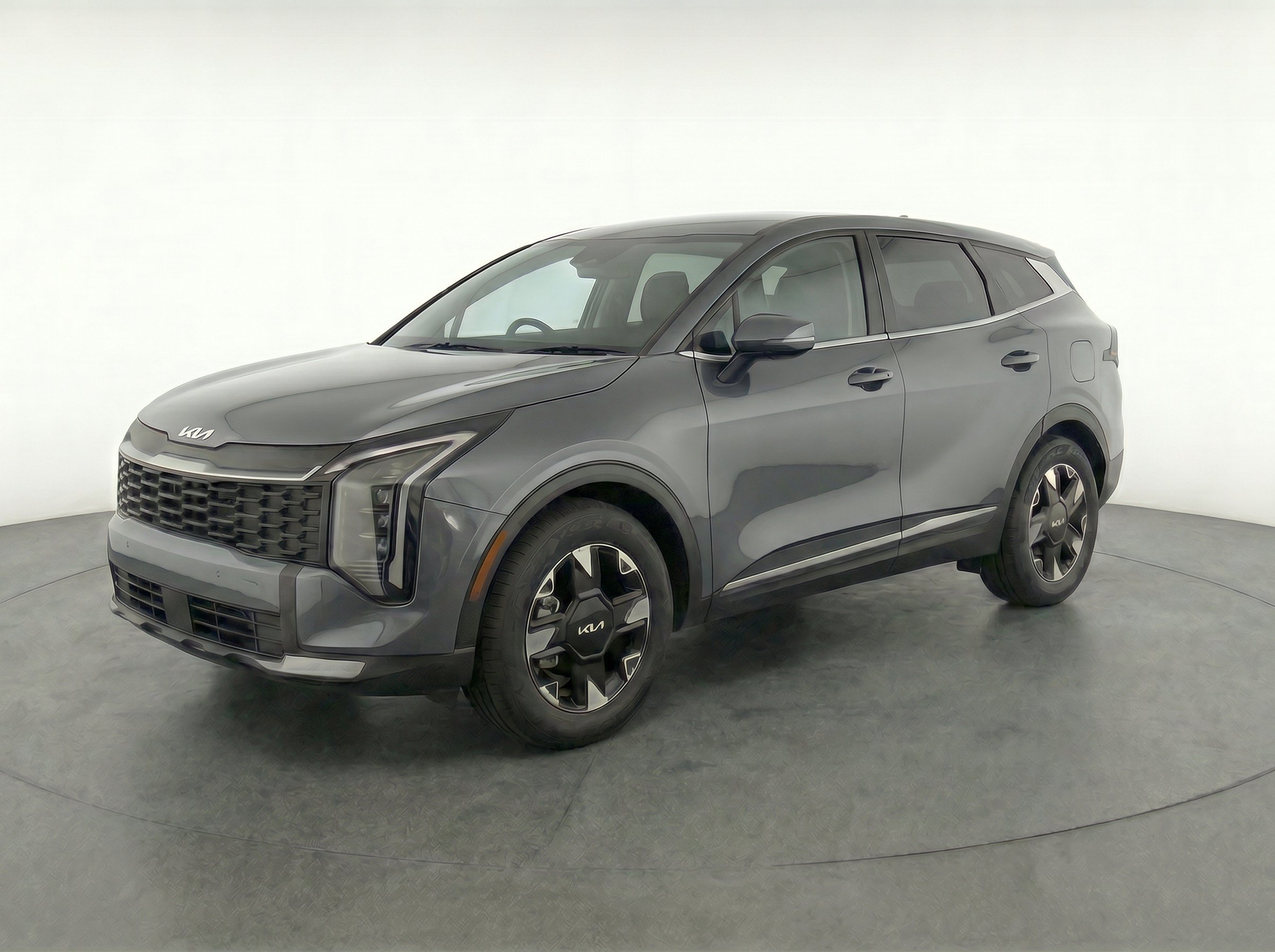 Thumbnail: 2026 Kia Sportage - 3