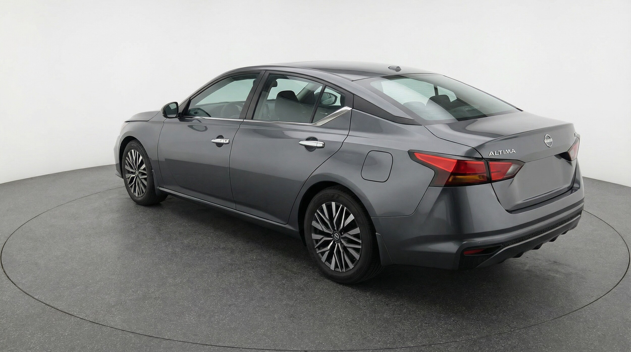 Thumbnail: 2025 Nissan Altima - 5