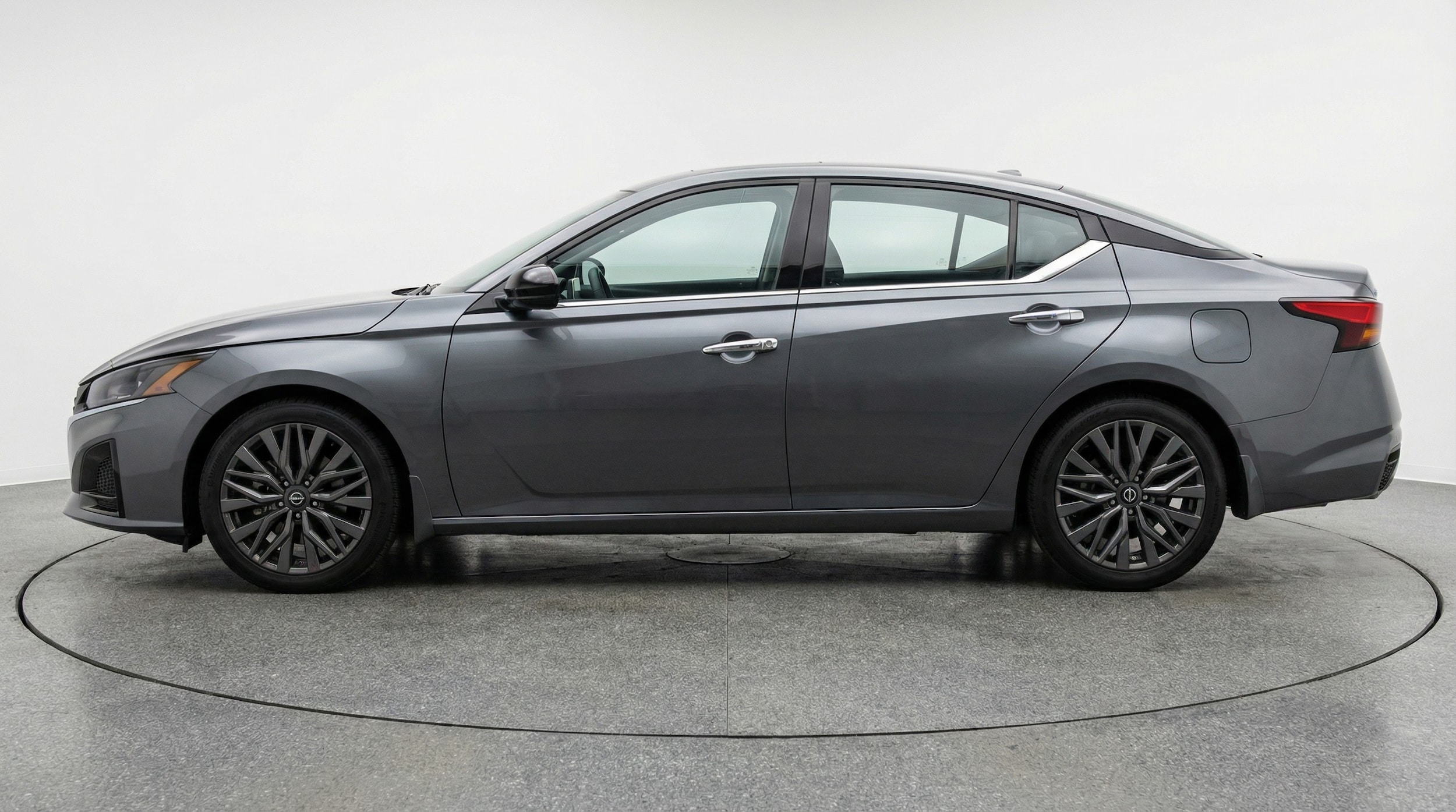 Thumbnail: 2025 Nissan Altima - 4