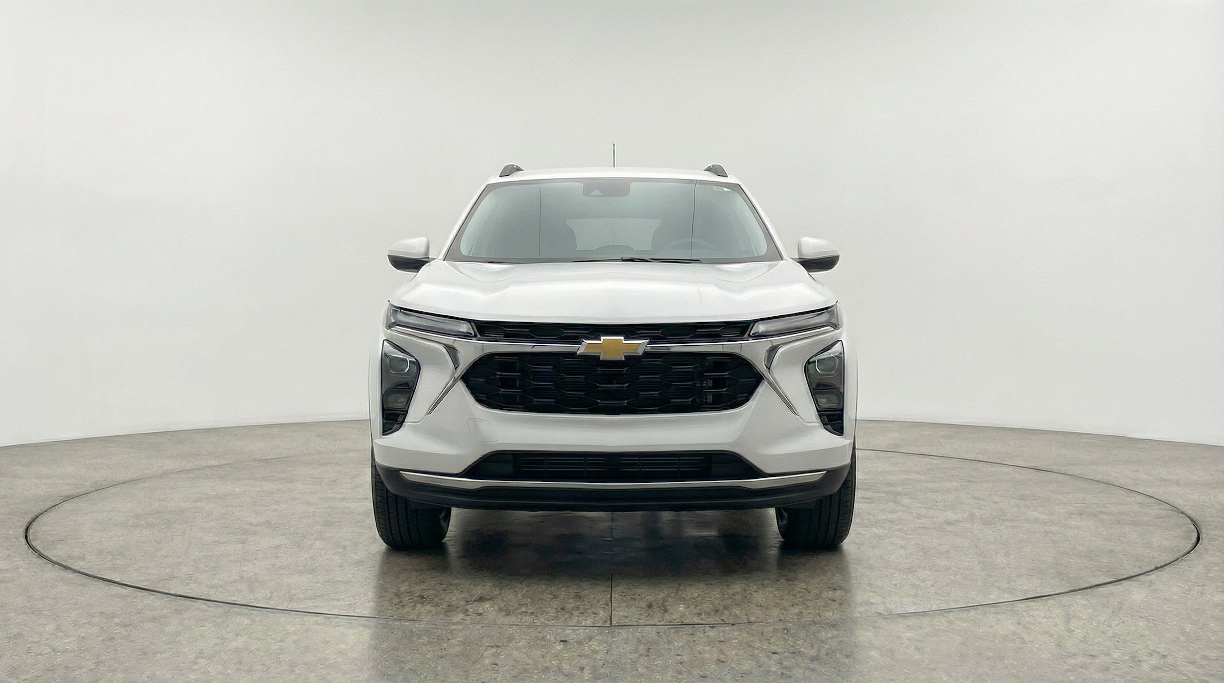Thumbnail: 2025 Chevrolet Trax - 2