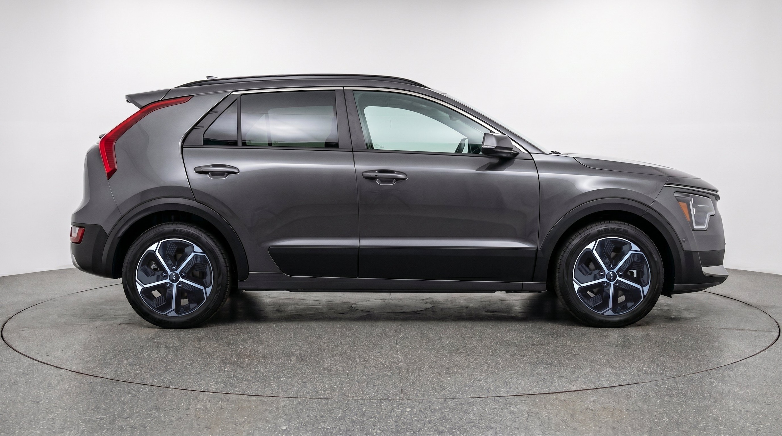 Thumbnail: 2026 Kia Niro - 11