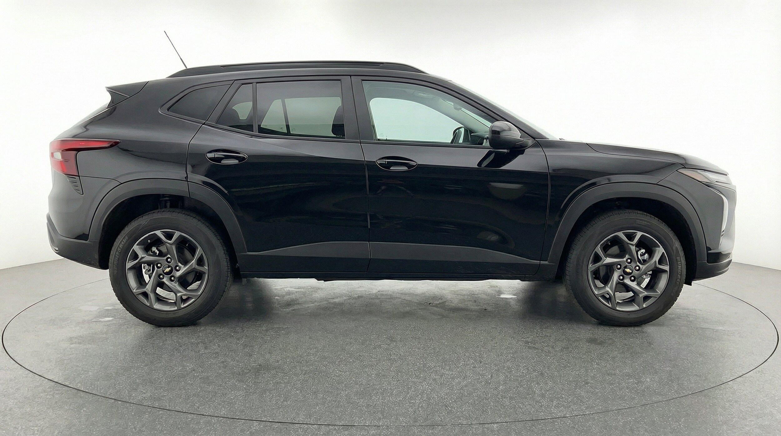 Thumbnail: 2025 Chevrolet Trax - 10