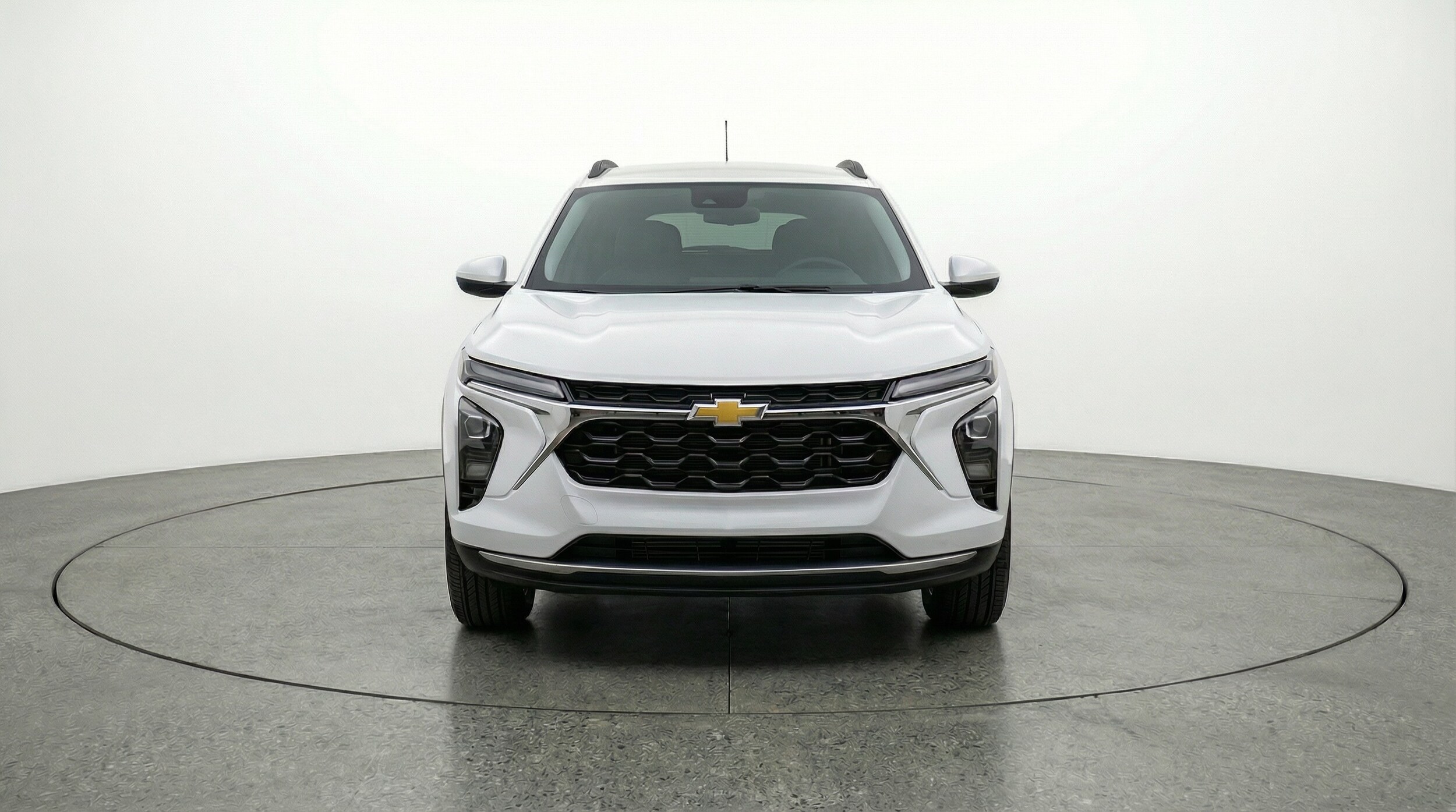 Thumbnail: 2025 Chevrolet Trax - 2