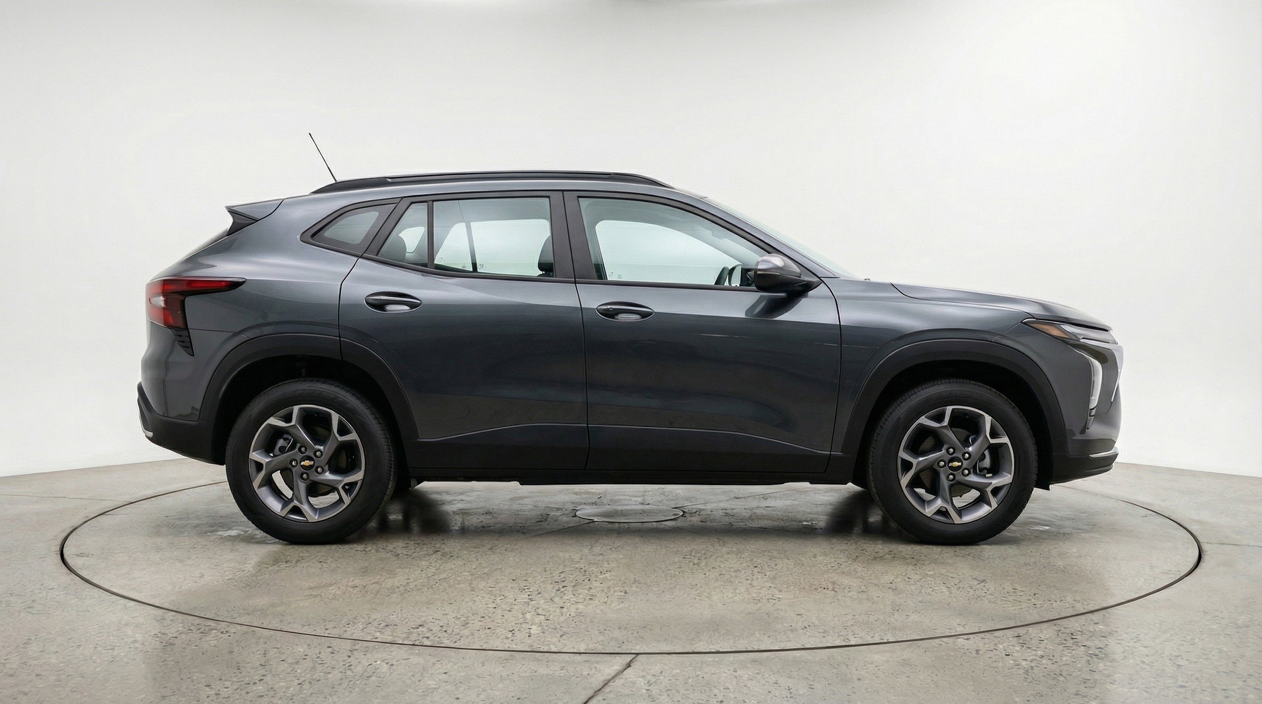 Thumbnail: 2025 Chevrolet Trax - 11