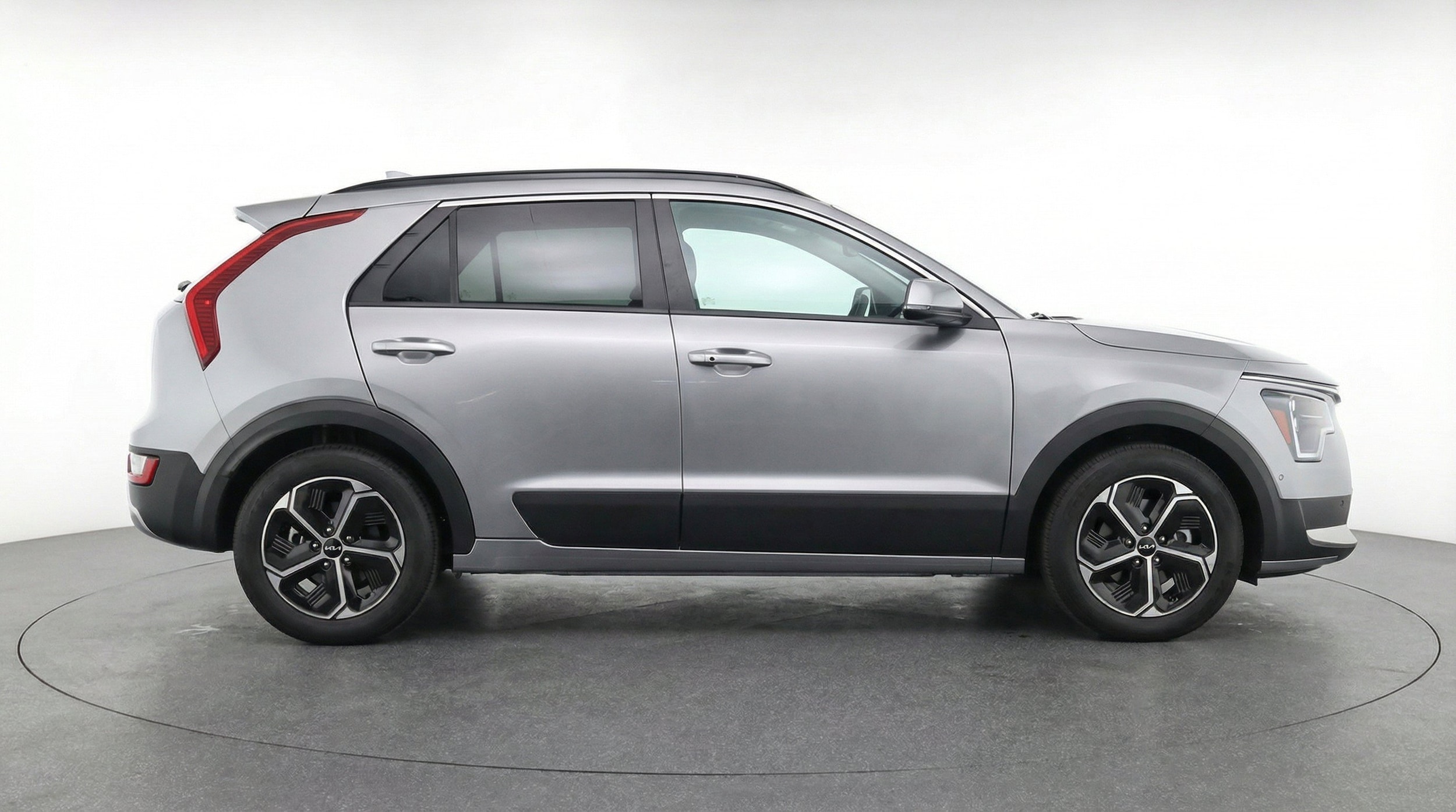 Thumbnail: 2026 Kia Niro - 11