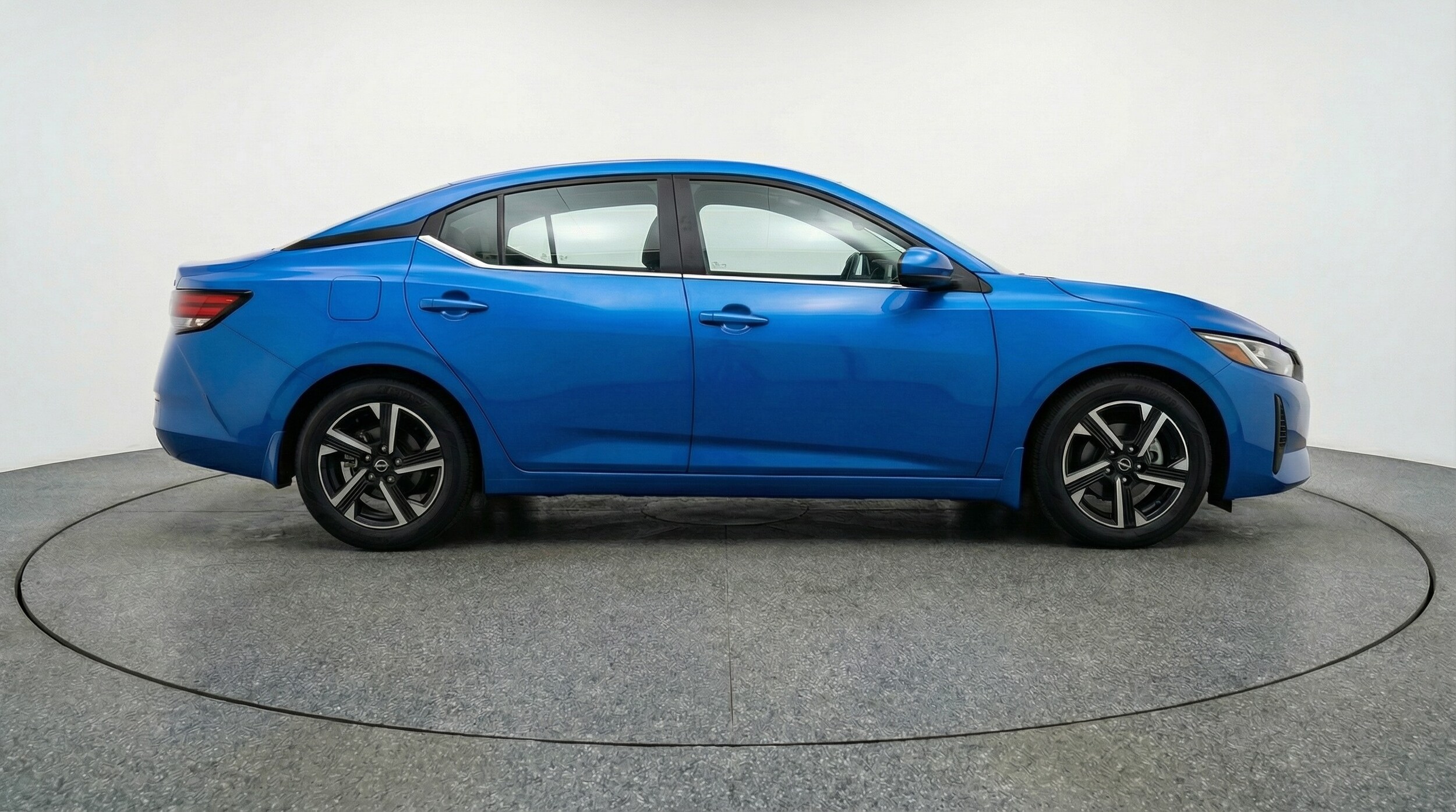 Thumbnail: 2025 Nissan Sentra - 8