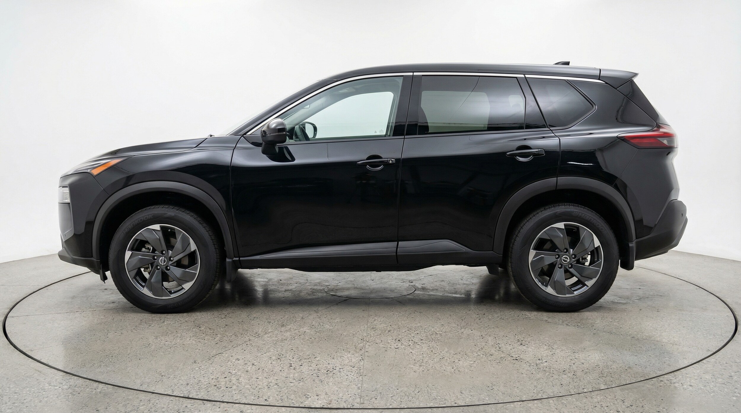 Thumbnail: 2025 Nissan Rogue - 4