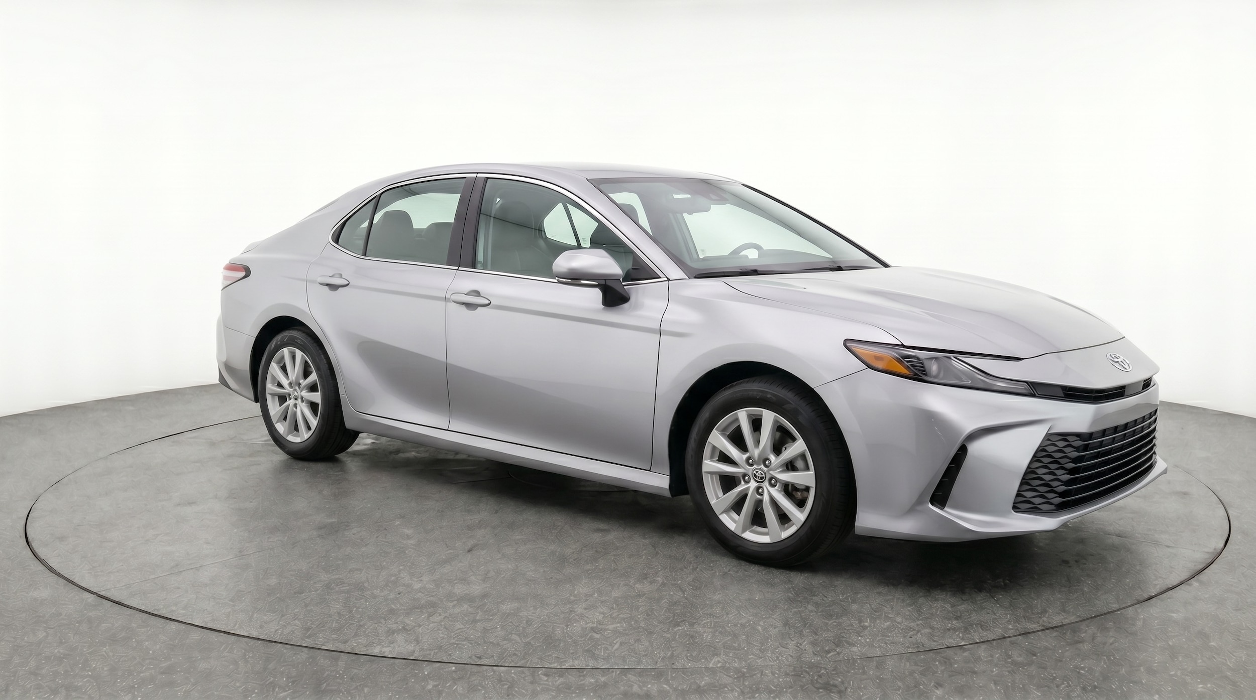 Thumbnail: 2025 Toyota Camry - 1