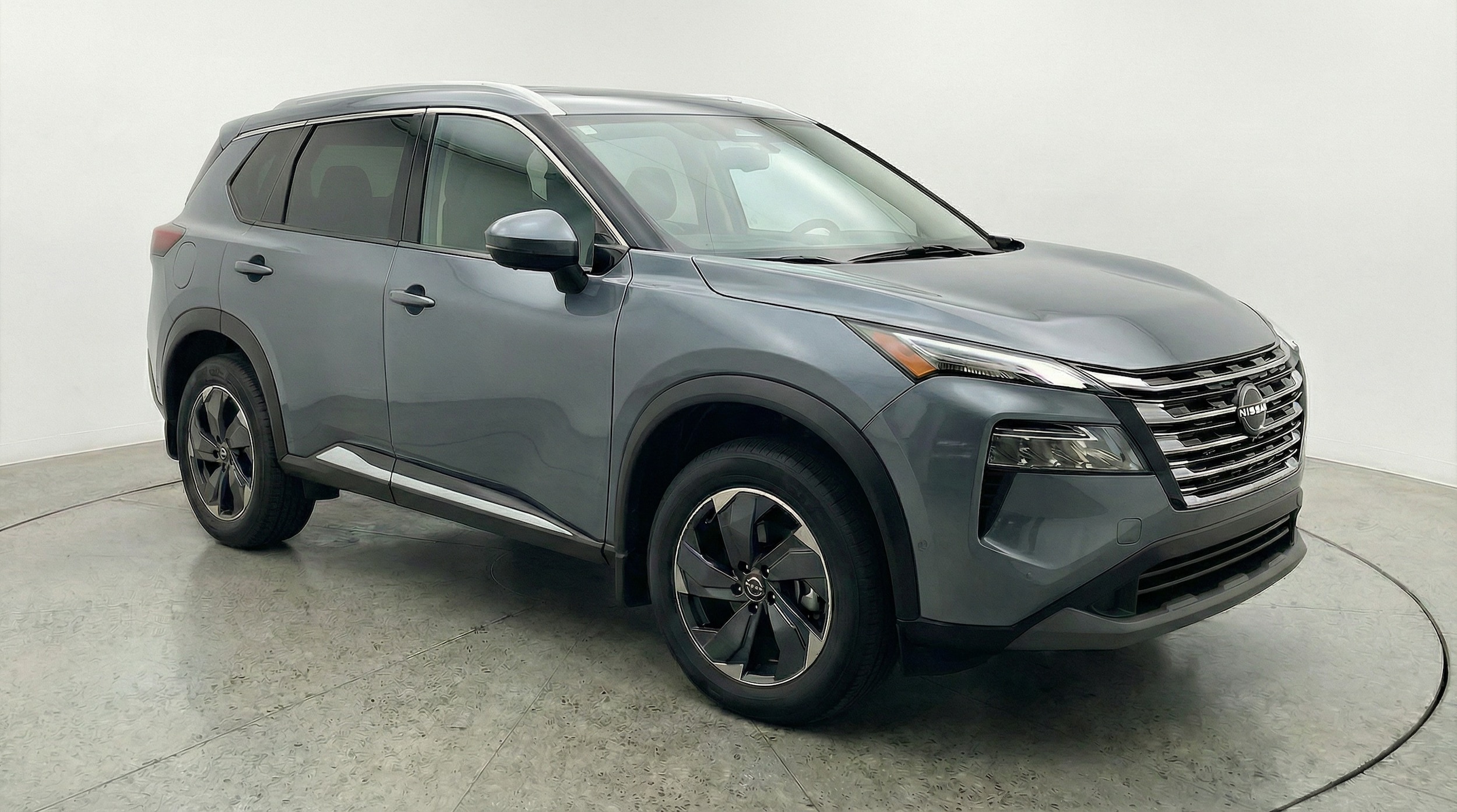 Thumbnail: 2025 Nissan Rogue - 1