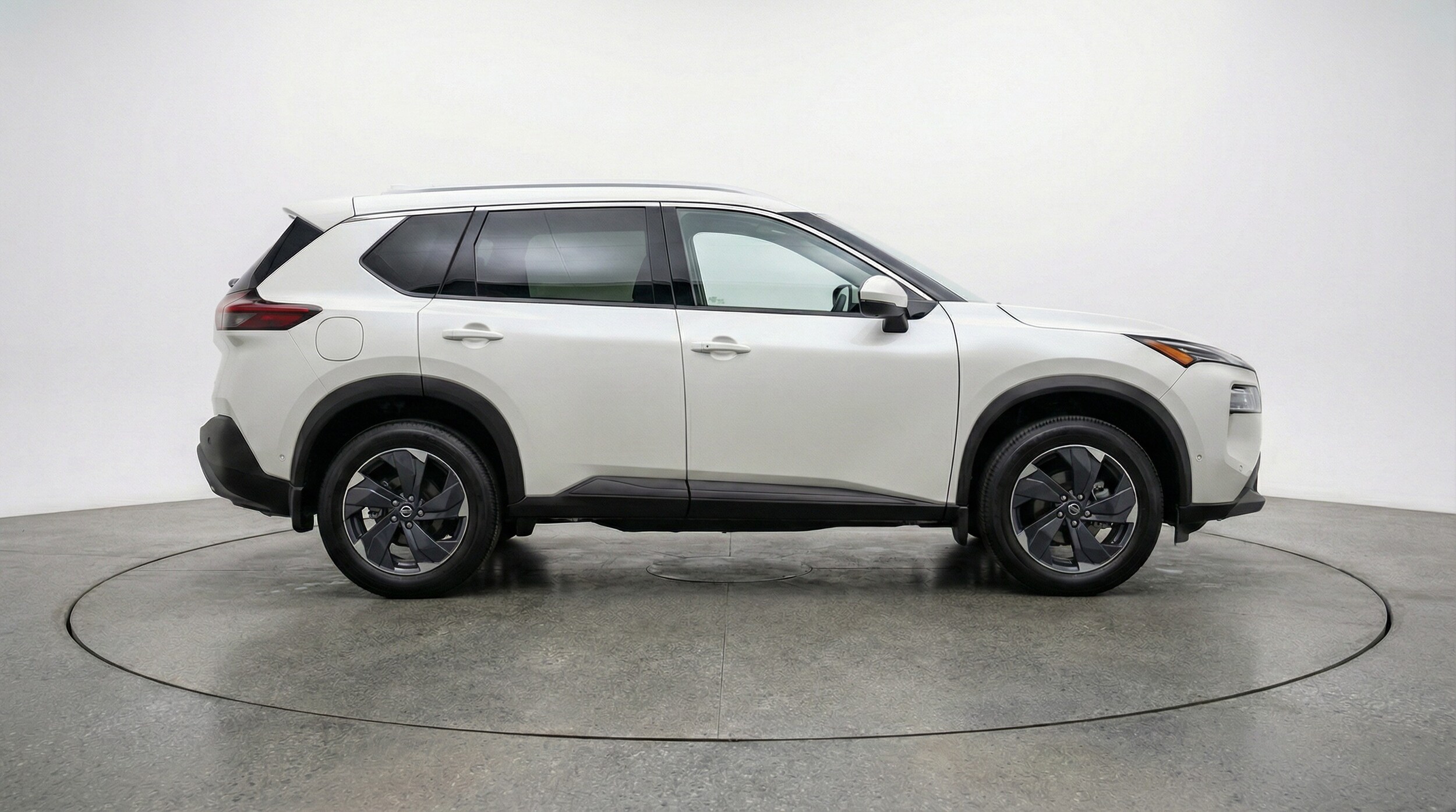 Thumbnail: 2025 Nissan Rogue - 8