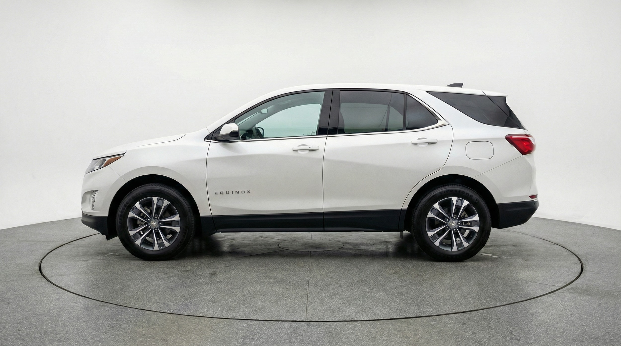 Thumbnail: 2025 Chevrolet Equinox - 4