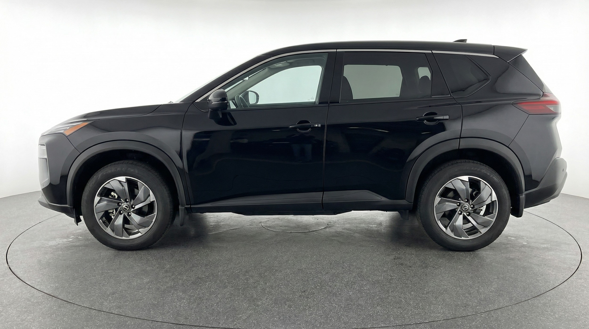 Thumbnail: 2025 Nissan Rogue - 4